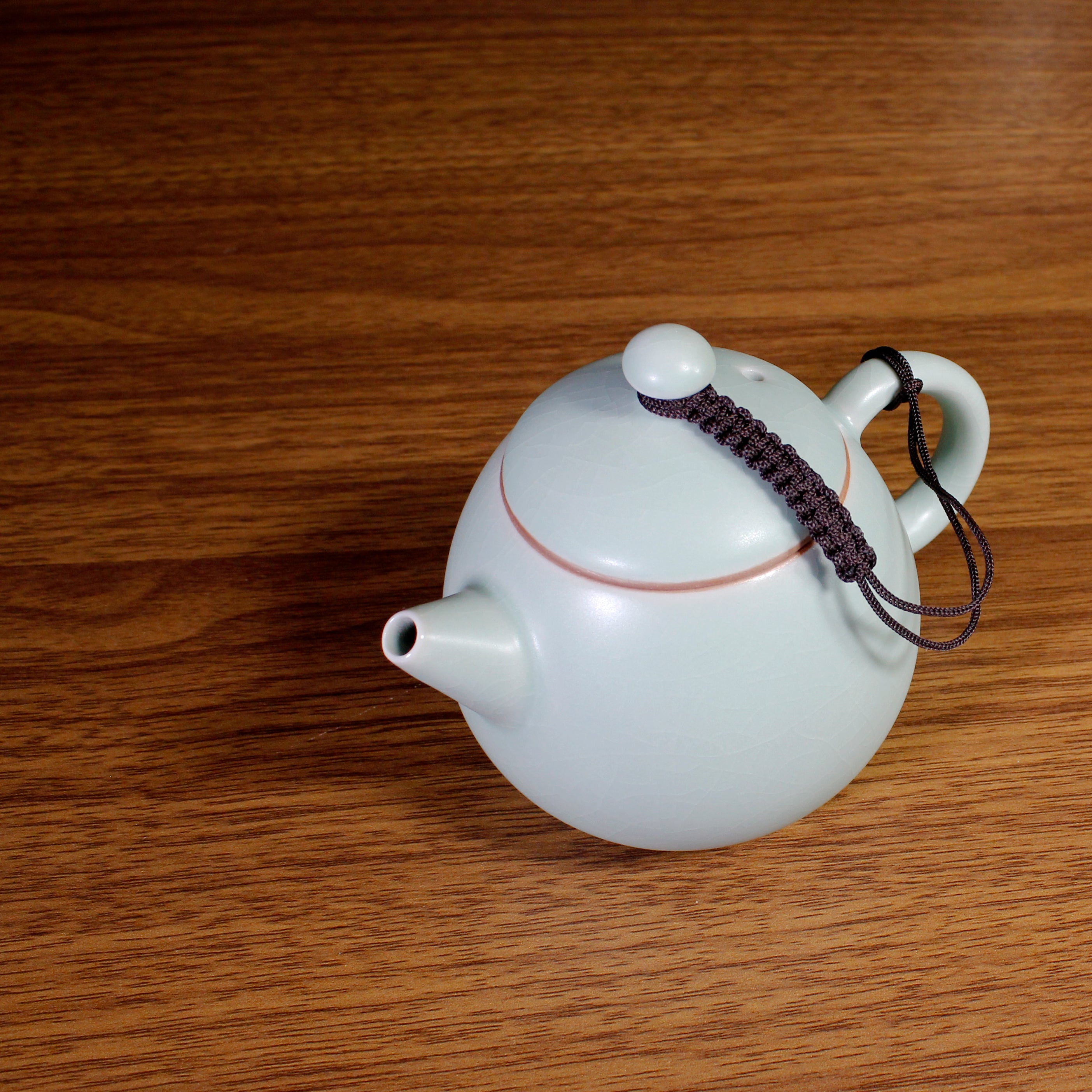 Premium Dragon Egg Teapot - 6.5 oz Ceramic Chinese Gongfu Tea Set with Infuser - Perfect for Loose Leaf Tea Brewing, Home Decor & Gift Giving