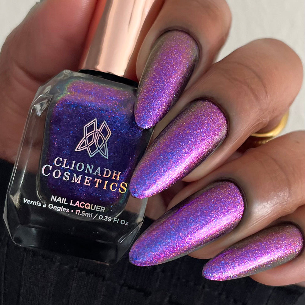 Liquidus Nail Polish - Long Lasting Glossy Nail Lacquer with Vibrant Colors - Perfect for Manicures, Pedicures & Nail Art Designs