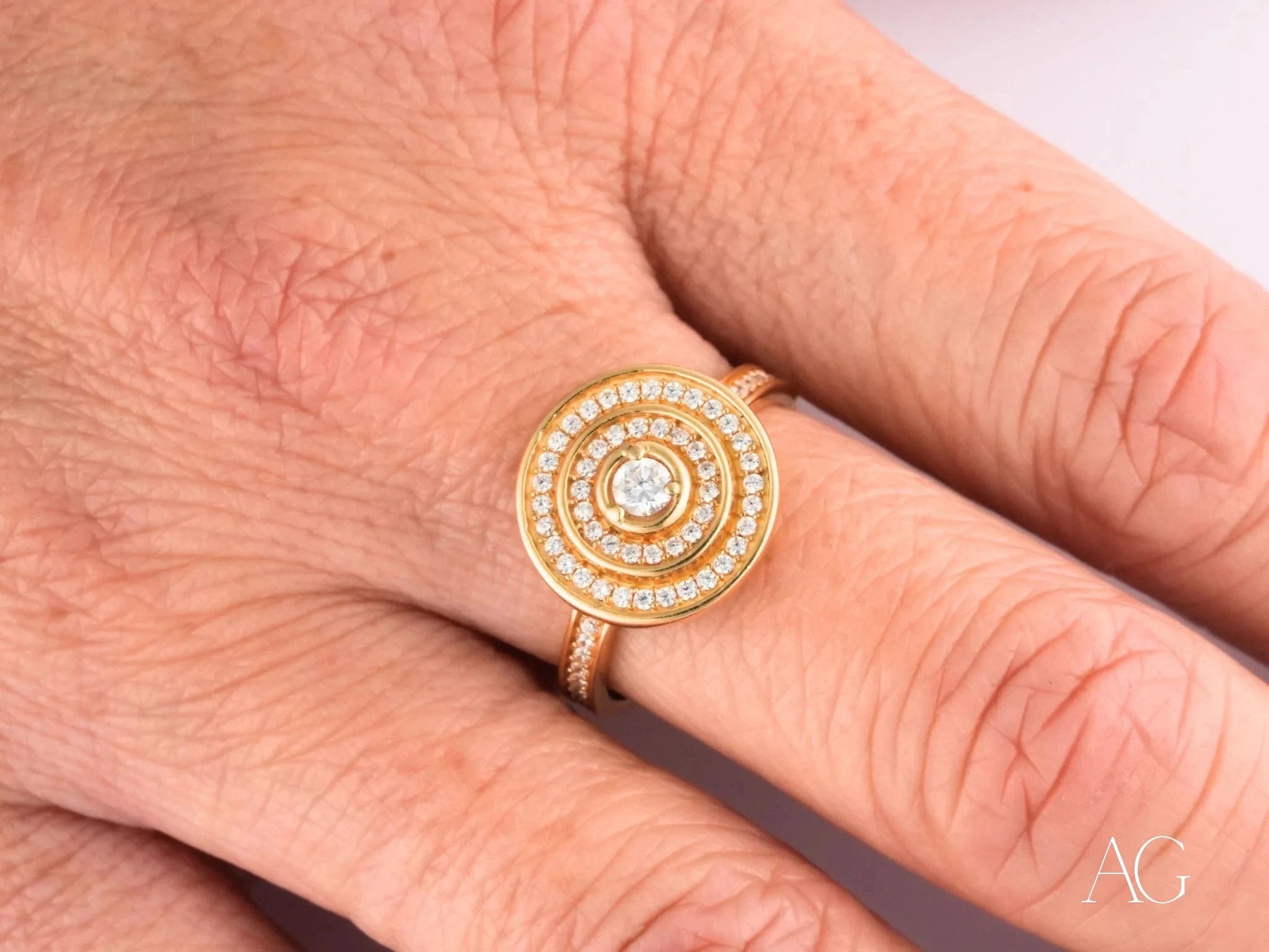 Eternal Radiance Ring - Elegant 925 Sterling Silver Wedding Band for Women, Perfect for Engagement, Anniversary & Valentine's Day Gifts