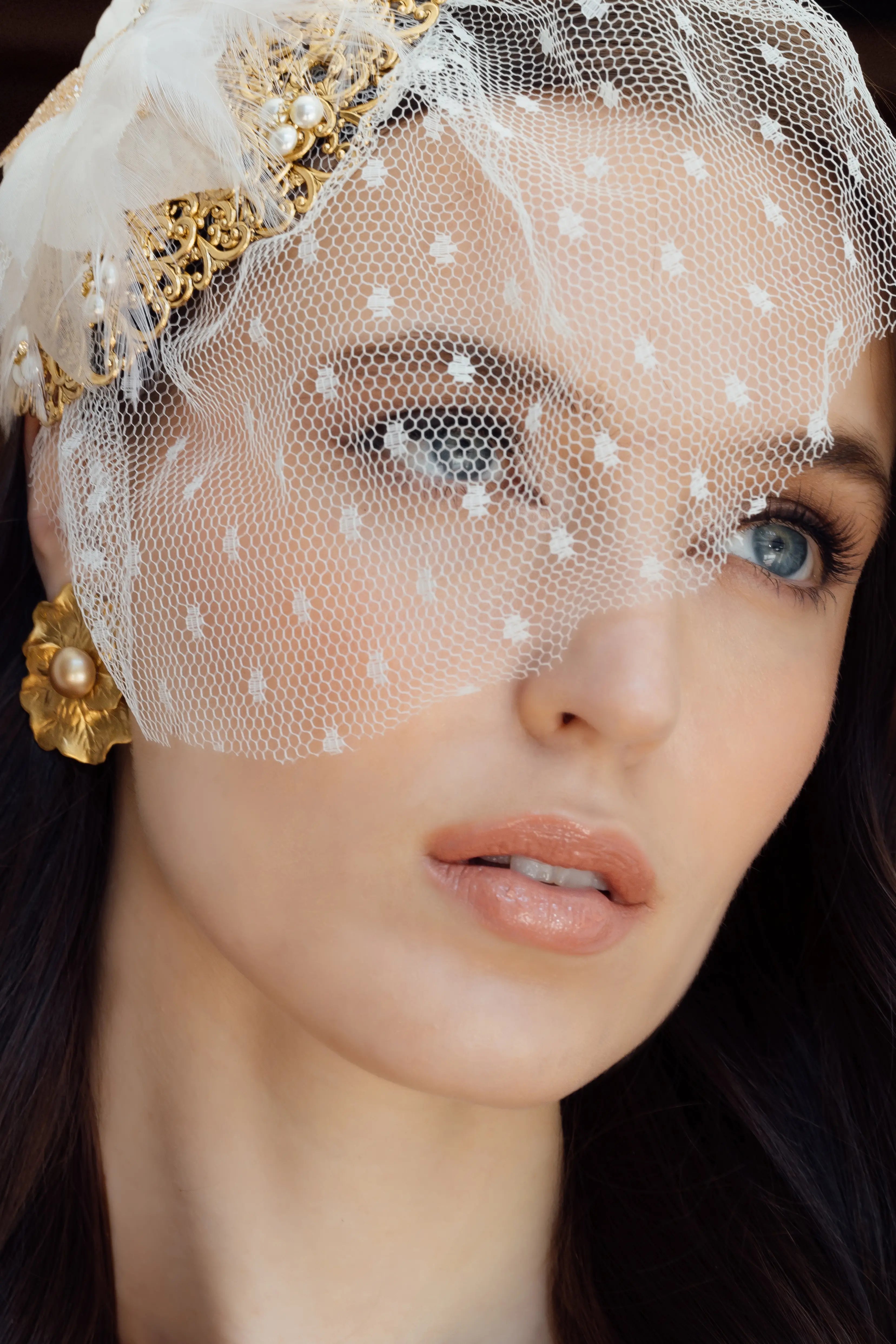 ÉCLATVEIL FASCINATOR - Elegant Women's Wedding Hair Accessories for Brides, Bridesmaids & Special Occasions - Perfect for Church Ceremonies, Tea Parties & Royal Events