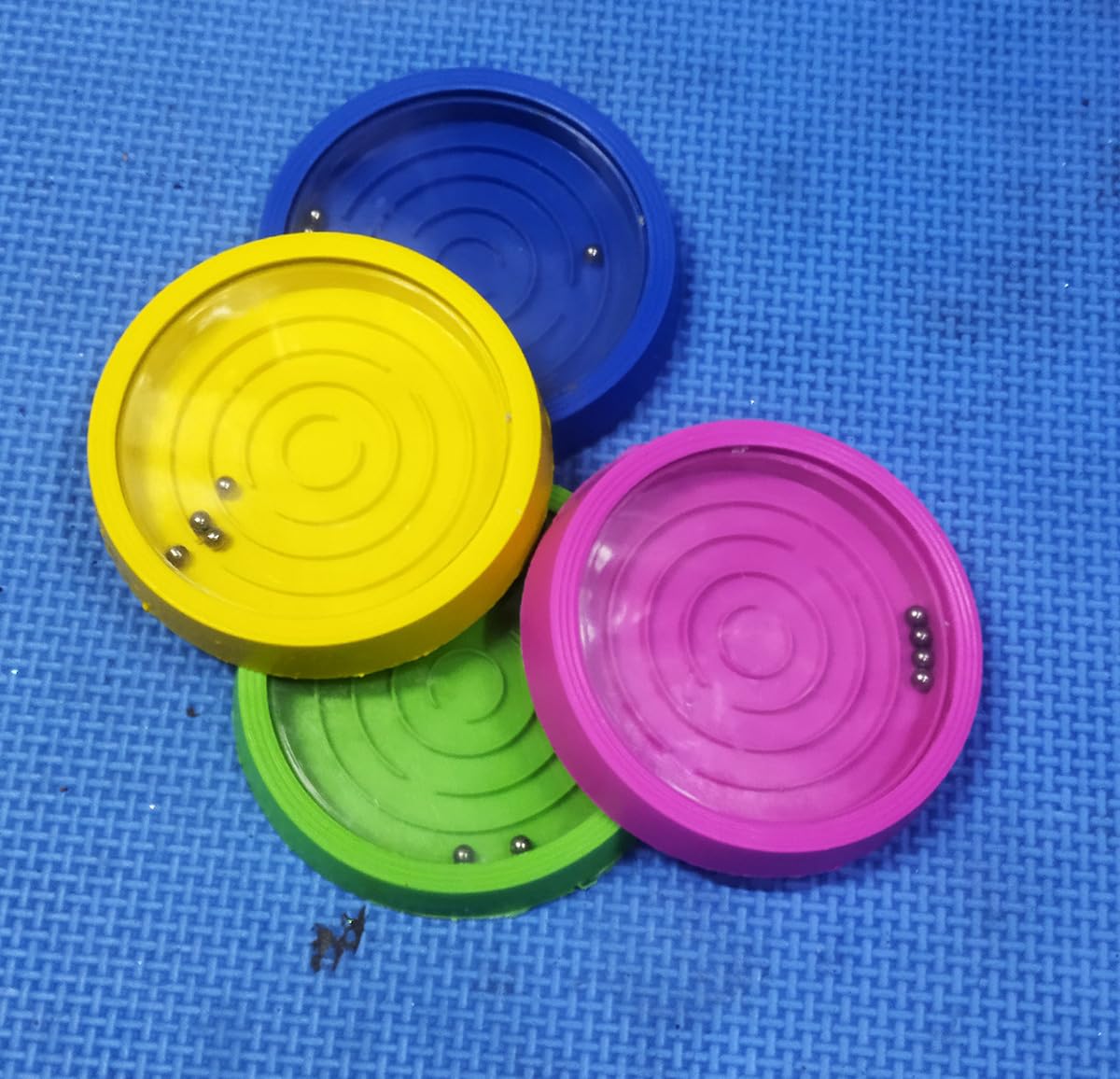 4 Pack Plastic Ball Bearing Maze Game Toy for Kids - Fun Educational STEM Learning Toy for Hand-Eye Coordination & Focus - Perfect for Classroom, Travel & Sensory Play