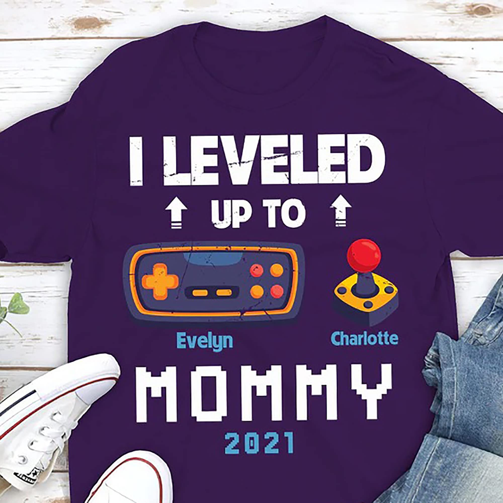 Custom Level Up To Daddy Mommy With Grandkids Gamer T-Shirt - Personalized Family Name Shirt for Fathers Day & Mothers Day - Fun Gaming Apparel for Parents & Grandparents - Perfect for Family Reunions, Gaming Events & Holiday Gifts