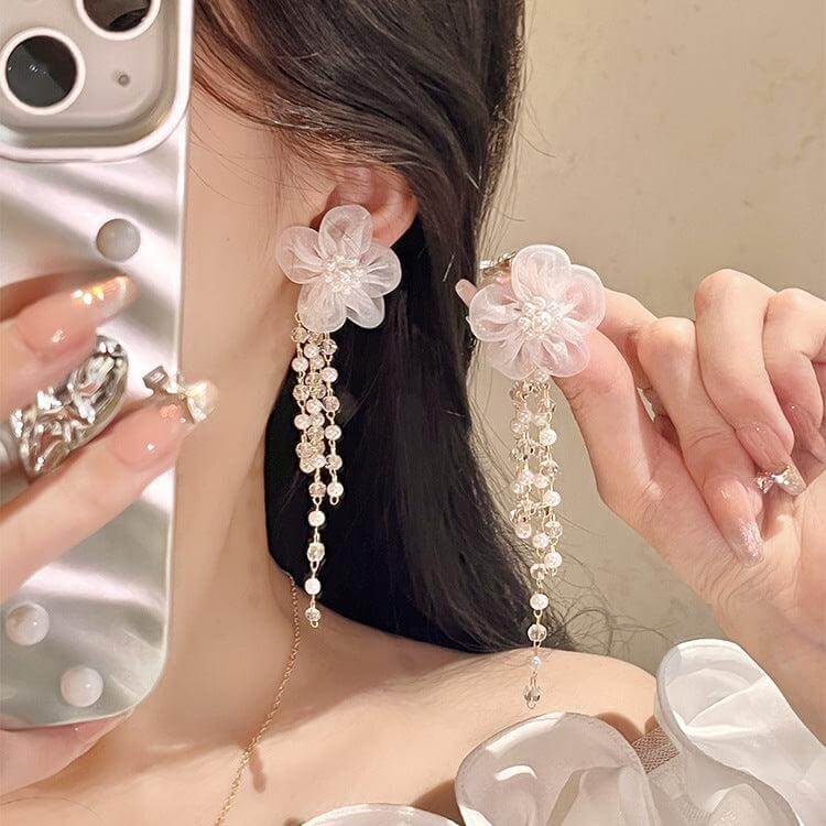 Ivory Pearl Drop Wedding Earrings with Lace Flower Design - Elegant Bridal Jewelry for Weddings, Prom & Formal Events | FM2003