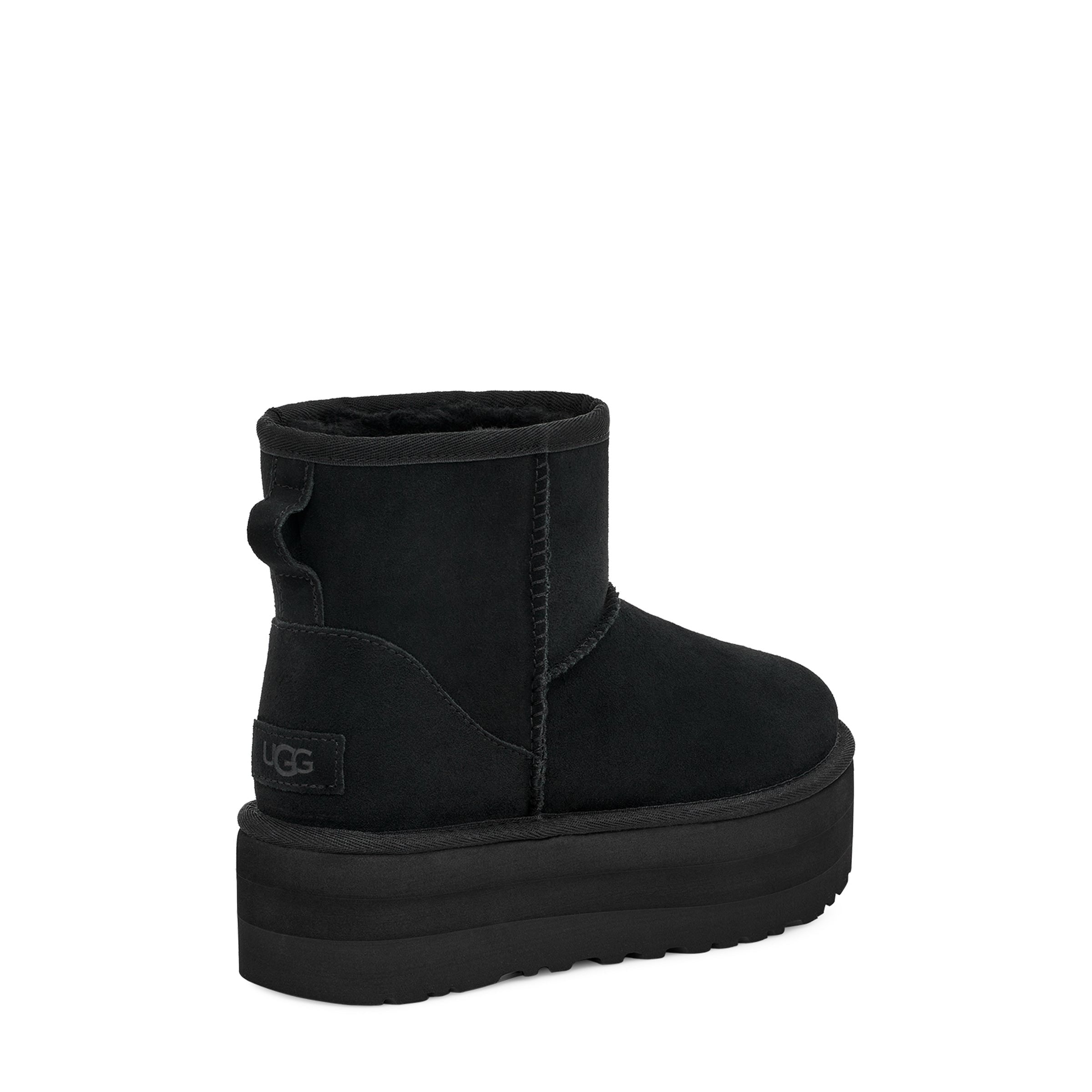 UGG Women's Classic Mini Platform Boots - Waterproof Winter Snow Boots with Comfortable Fur Lining for Women | Perfect for Cold Weather, Snow Days & Casual Outfits