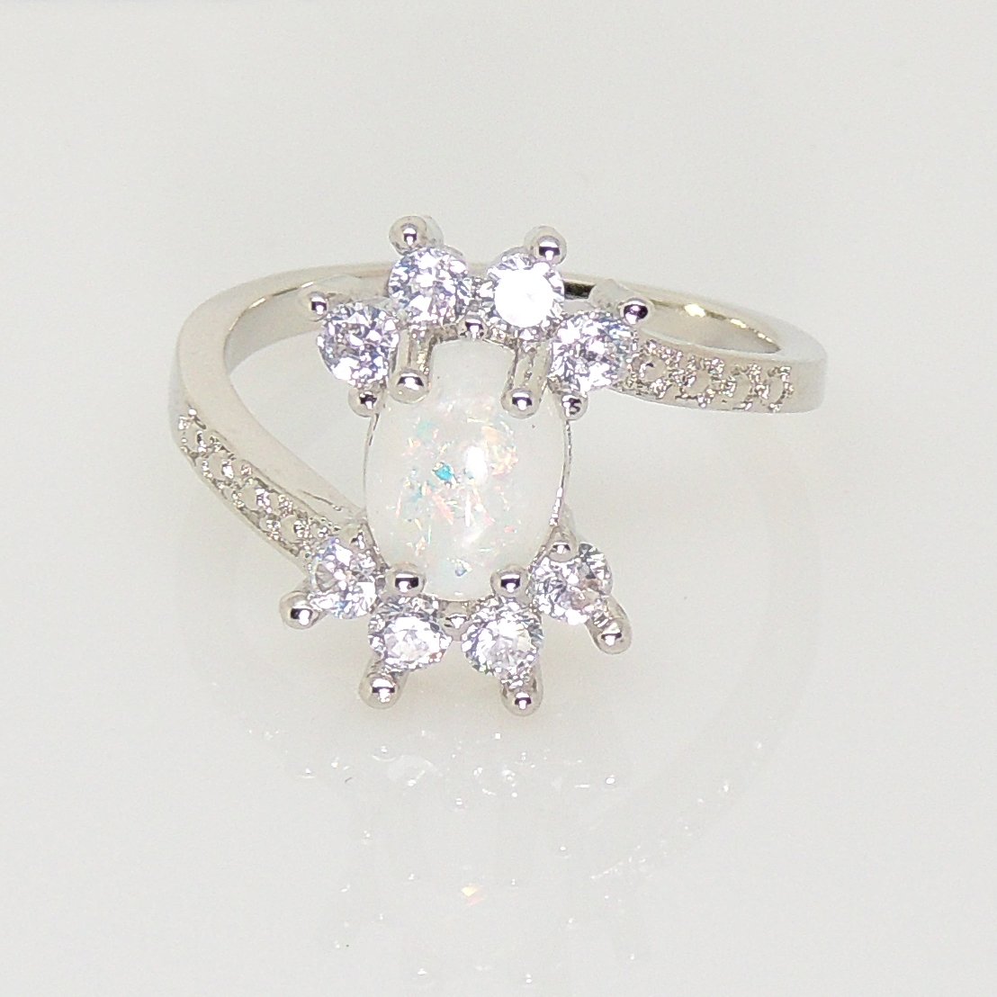 Ginger Lyne Women's Oval Simulated Fire Opal Statement Ring | Color Changing Fashion Jewelry for Her | Perfect Birthday & Anniversary Gift | Great for Parties, Date Nights & Special Occasions