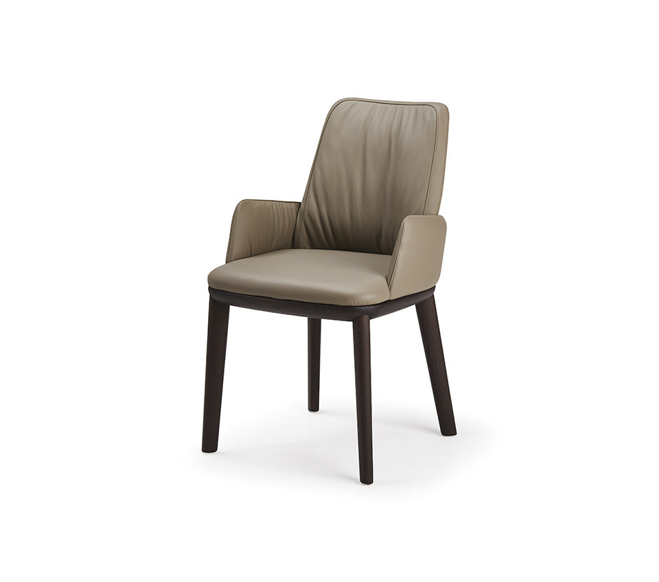 BELINDA Armchair - Modern Accent Chair for Living Room, Bedroom & Office - Comfortable Upholstered Lounge Chair with Sturdy Wooden Legs