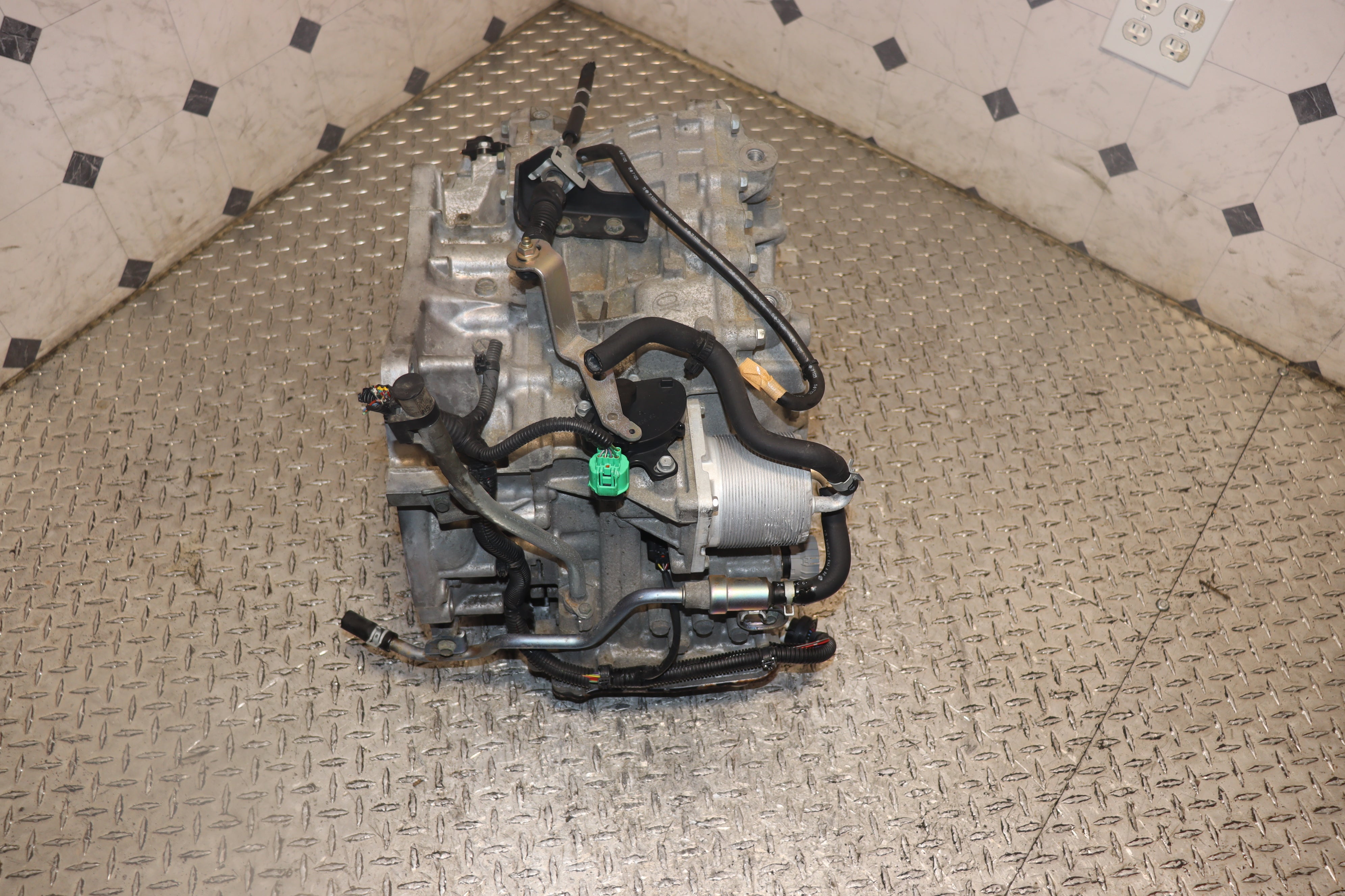 JDM MR20 Auto Transmission for 2007-2012 Nissan Sentra 2.0L - Compatible with Sedan Models | Smooth Gear Shifting for Daily Commute & Highway Driving