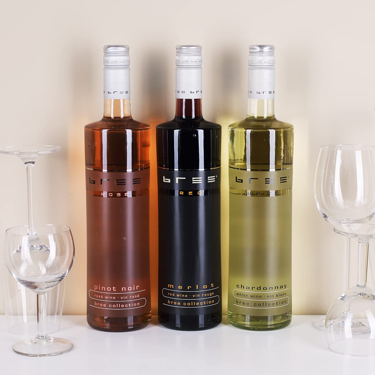 Personalized Herz & Heim® Bree Wein 0.75L Easter Gift Set - Premium White Wine with Custom Packaging for Celebrations & Gifting