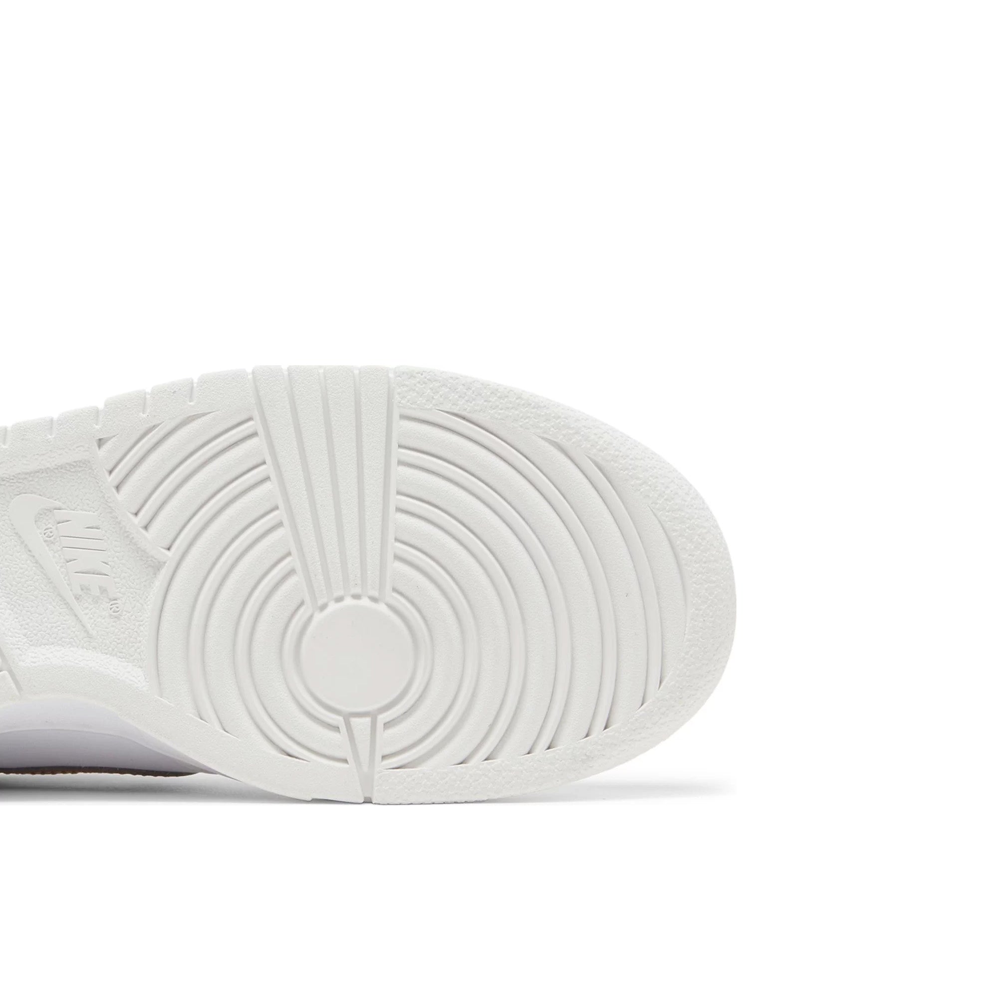 Nike Dunk Low 'White Pink' GS Sneakers (2022) - Women's & Girls' Casual Shoes for School, Streetwear & Fashion Outfits