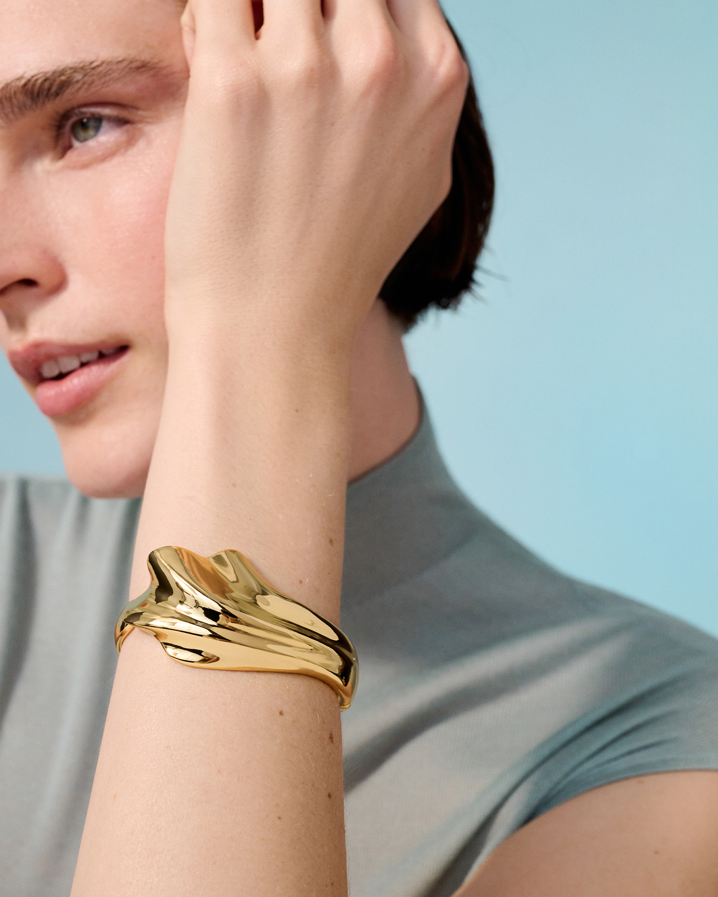 Lydia Gold Cuff Bracelet - Elegant & Stylish Jewelry for Women - Perfect for Parties, Weddings & Everyday Wear