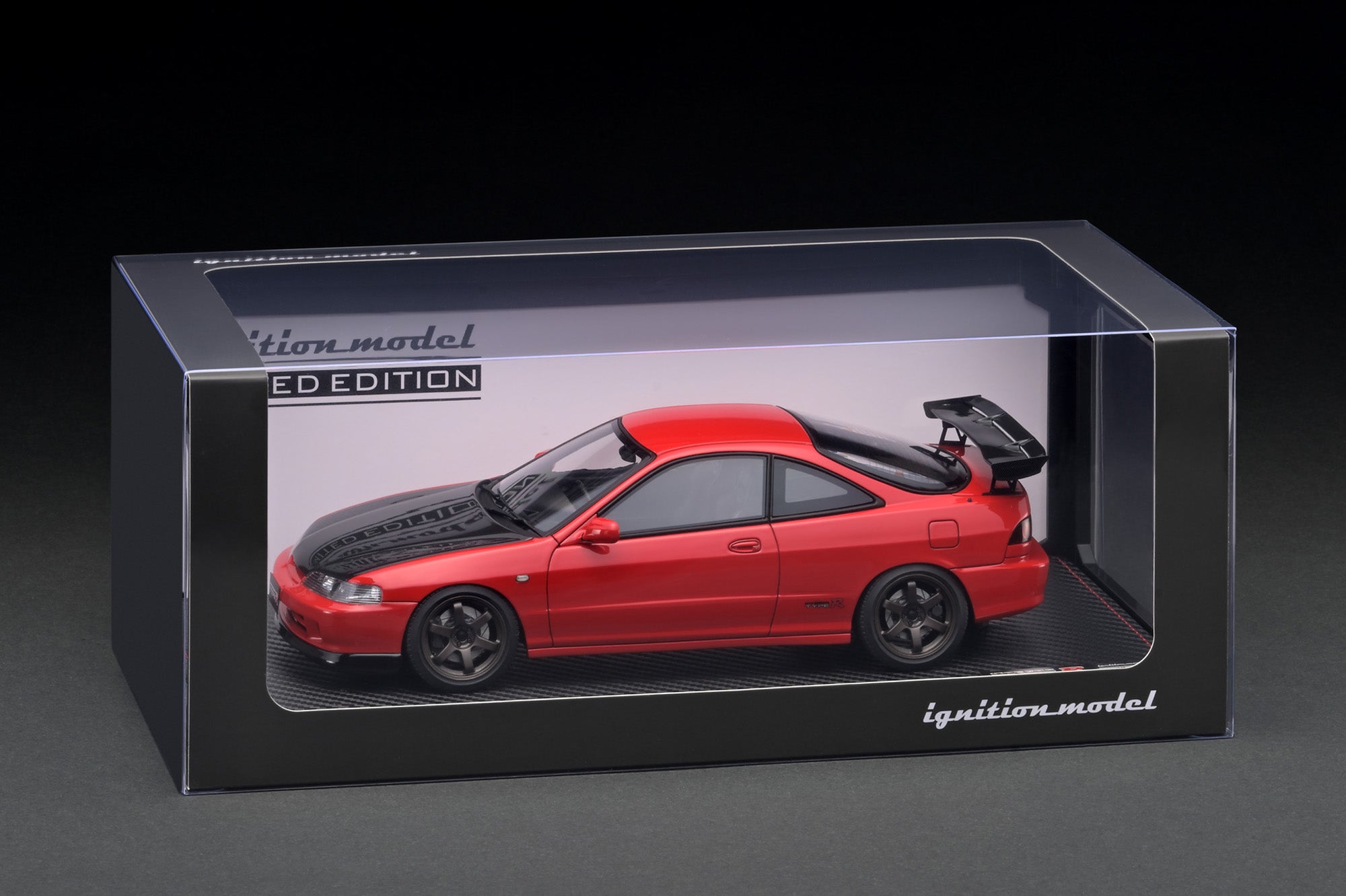 1:18 Scale Honda Integra Type R (DC2) Diecast Model Car - Red with B18C Engine - Collectible Racing Car for Display & Gift