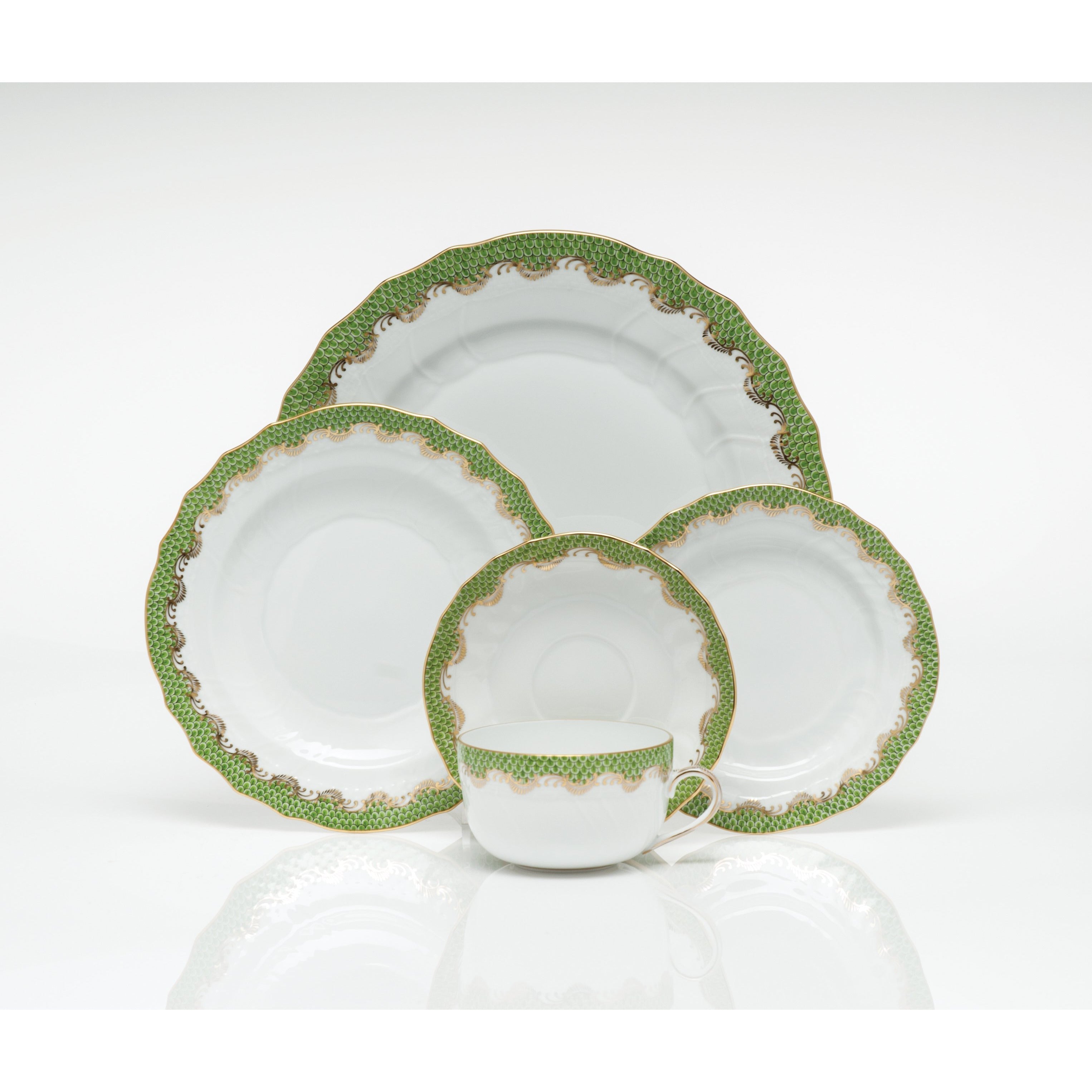 Antique Chinese Canton Fish Scale Tea Saucer - Vintage Porcelain Dish for Tea Ceremony, Afternoon Tea, and Home Decor