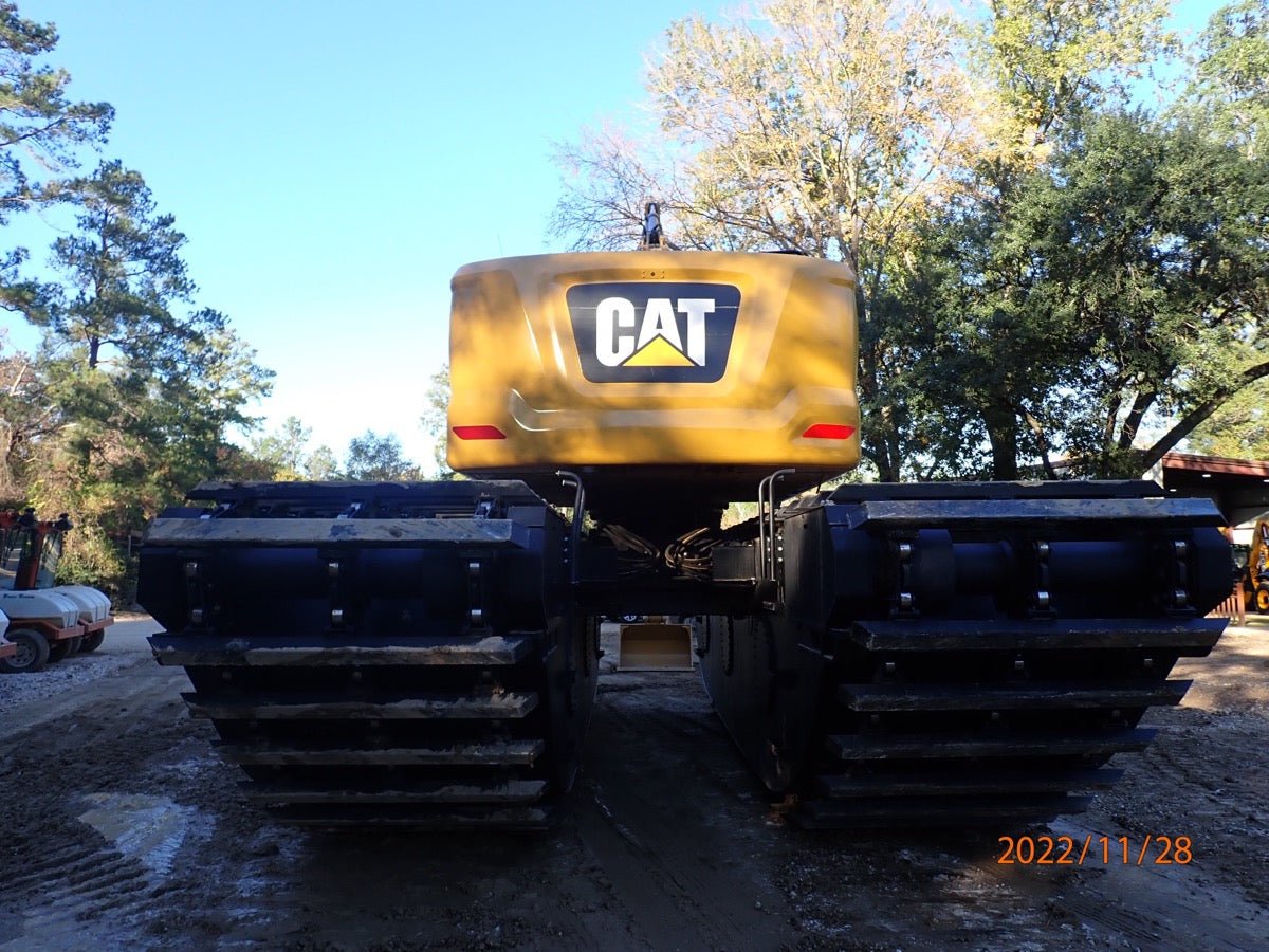 Caterpillar 2019 Long Reach Excavator - 4902 Hours | Heavy Duty Construction Equipment for Digging & Demolition