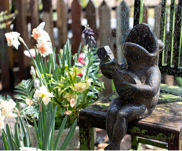 Modern Frog Garden Statues - Unique Outdoor Animal Sculptures for Garden Decor | Cute Frog Flower Pots & Creative Villa Landscaping Ideas | Perfect for Patio, Yard & Outdoor Garden Decoration