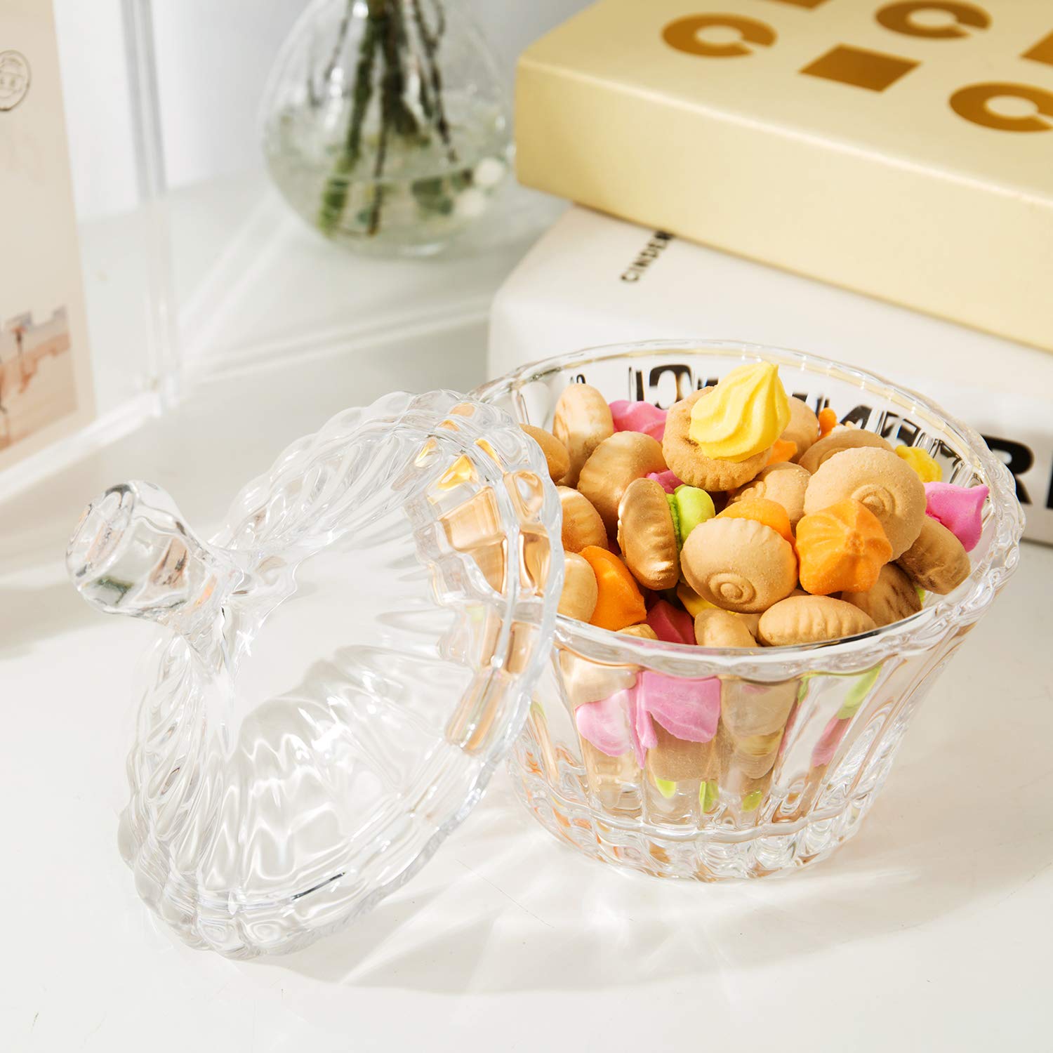 Elegant Clear Glass Candy Dish with Lid - Diamond Star Design for Candy Buffet, Party Decor & Gift Storage - Perfect for Weddings, Baby Showers & Holiday Treats