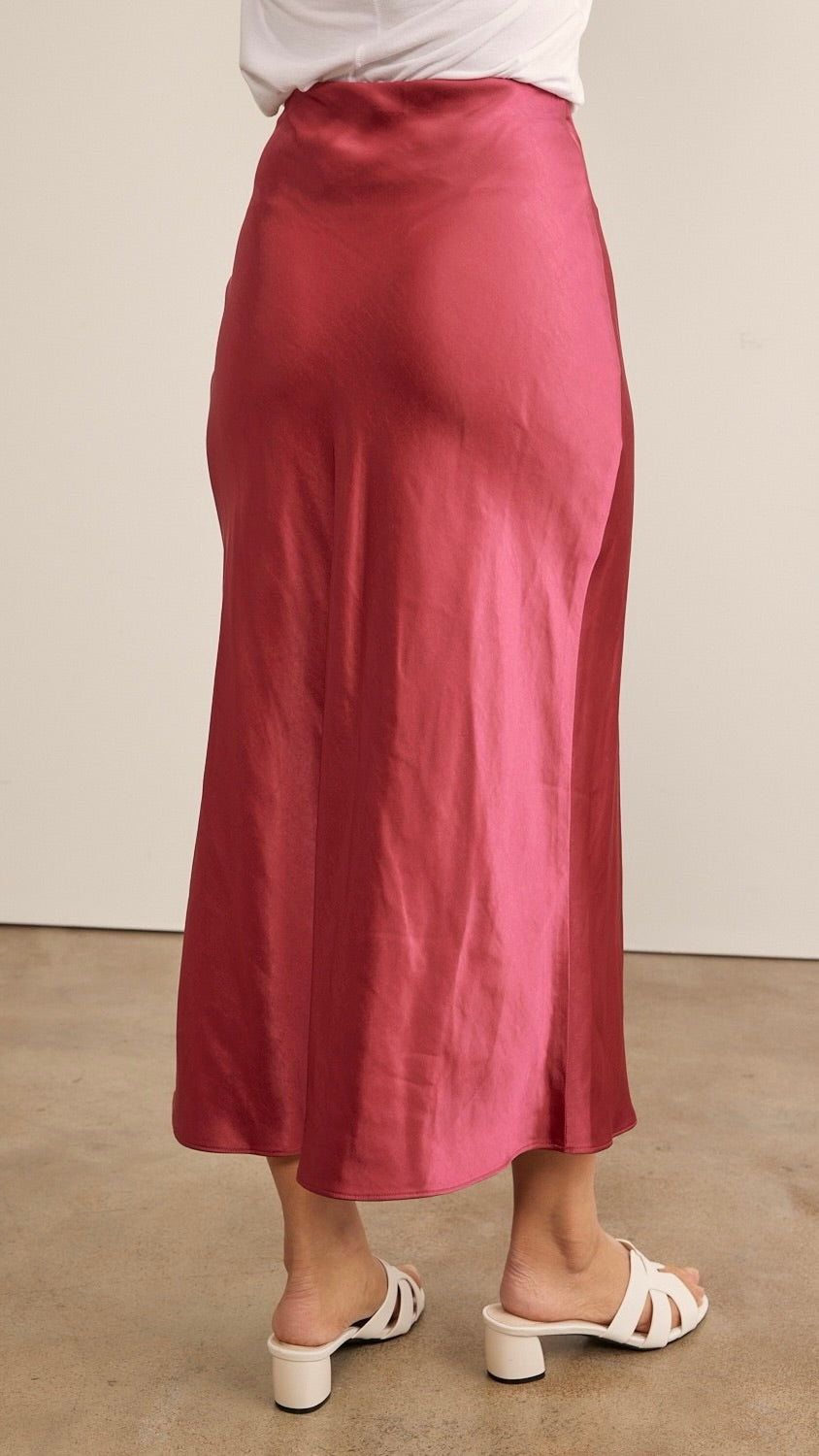 Elegant Sarah Satin Skirt for Women - High Waist A-Line Midi Skirt with Slit - Perfect for Parties, Date Nights & Office Wear