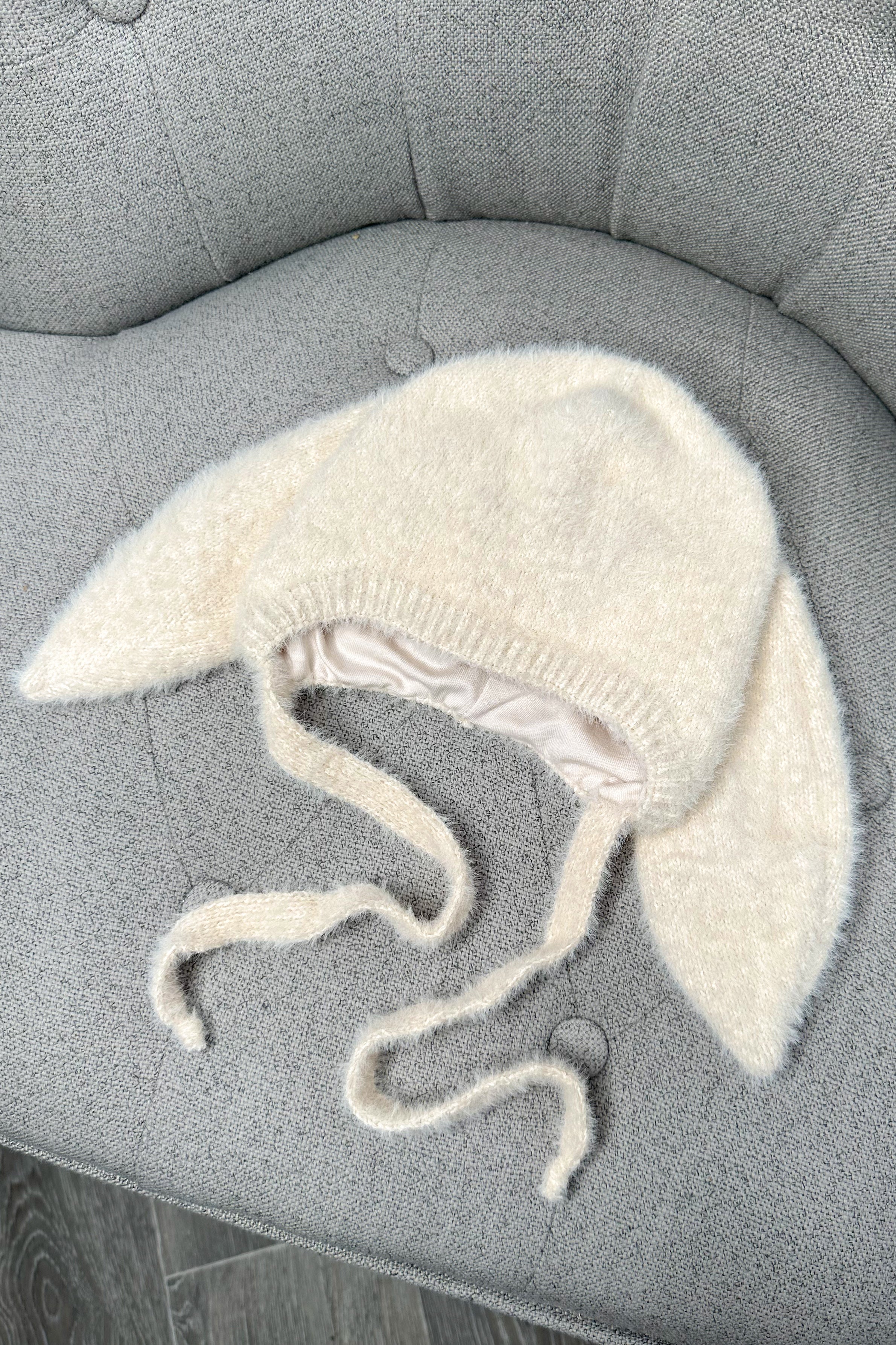 Fluffy Bunny Ears Sand Hat - Soft & Comfortable Beach Accessory for Women & Girls - Perfect for Summer, Beach Parties, and Photo Shoots