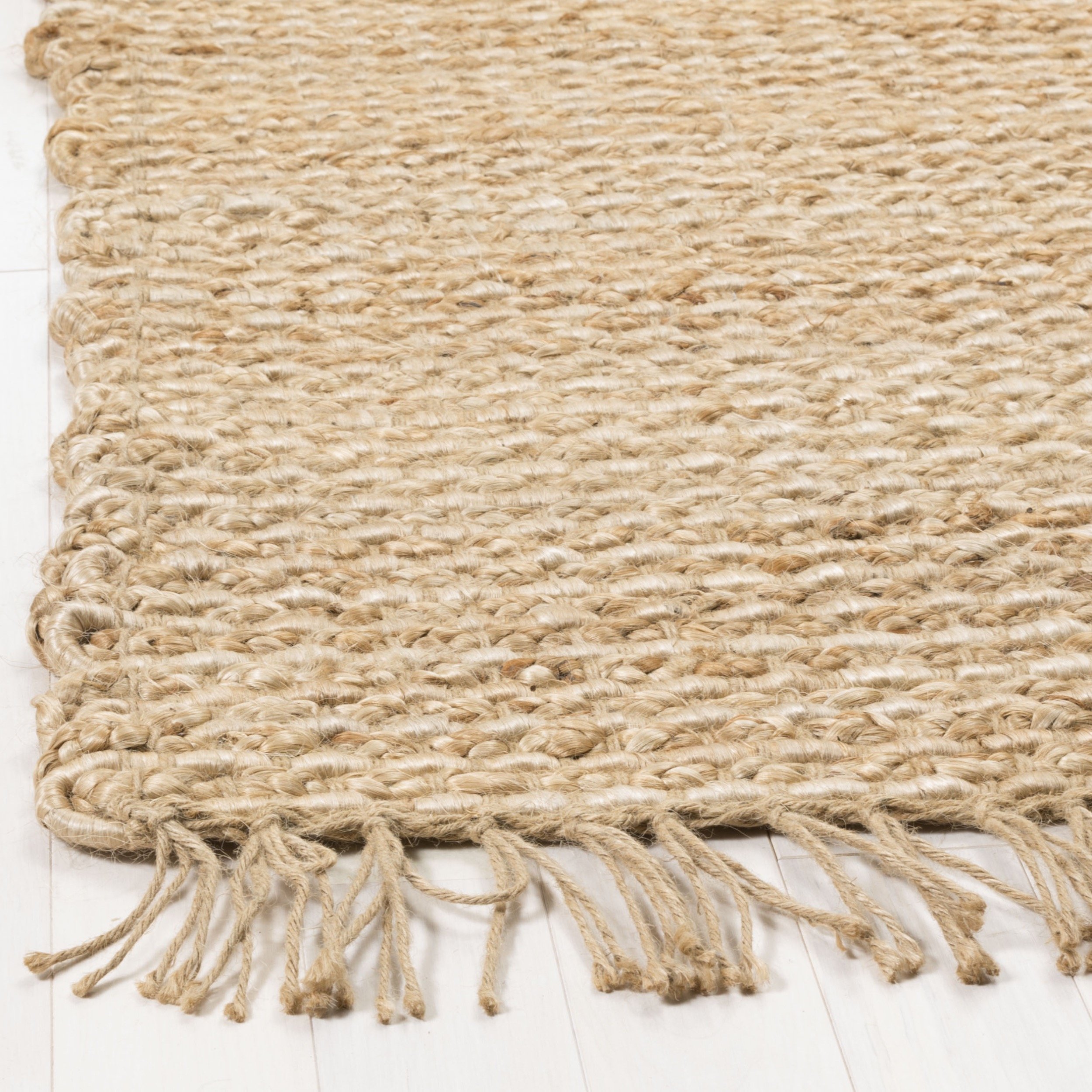 SAFAVIEH Handmade Jute Area Rug 5' x 8' - Natural Fiber Collection for Living Room & Bedroom | Durable & Stylish Floor Covering for High Traffic Areas | Eco-Friendly Home Decor (NF466A)