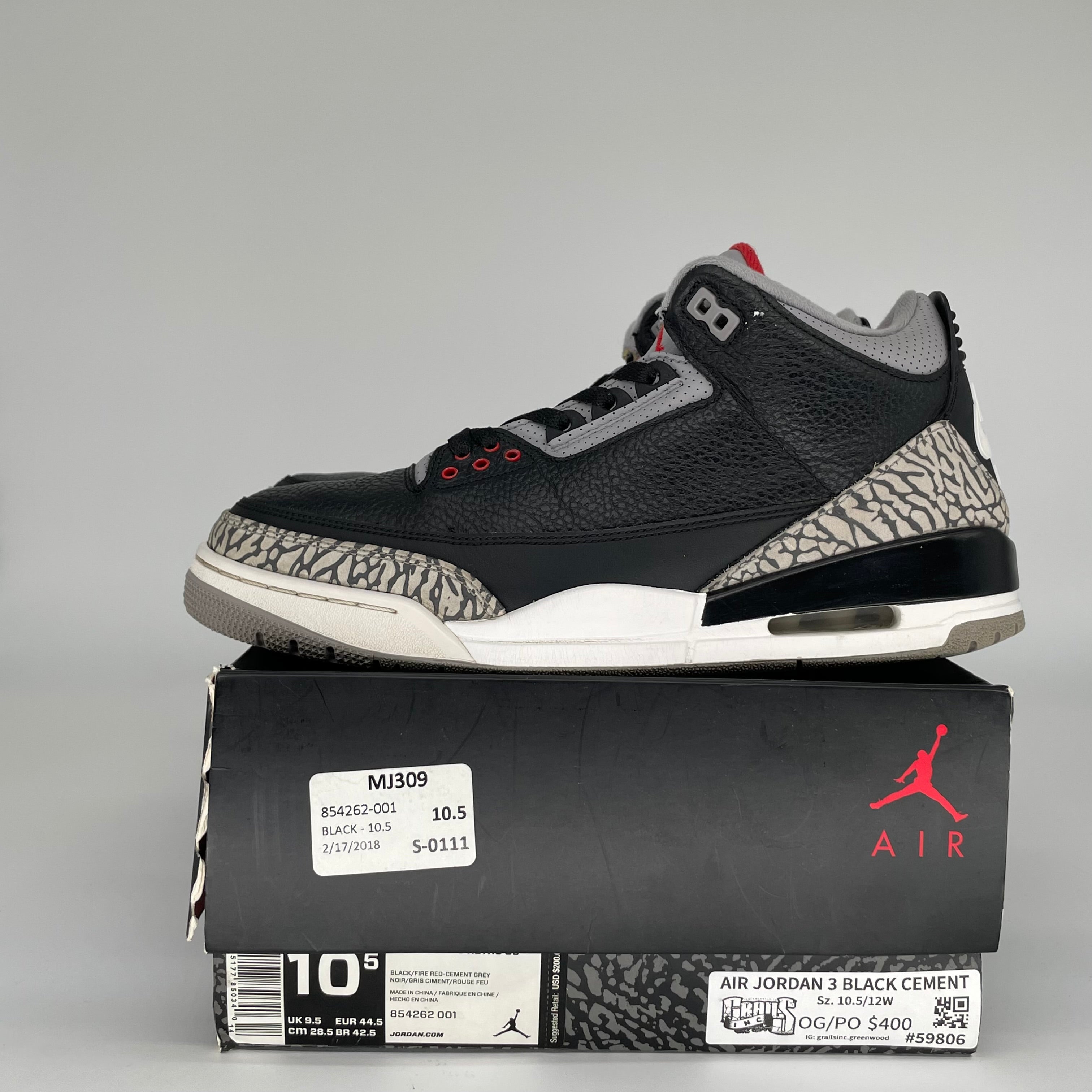 AIR JORDAN 3 Retro Black Cement Men's Basketball Shoes Size 10.5 (854262-001) - Authentic Sneakers for Streetwear & Basketball Games