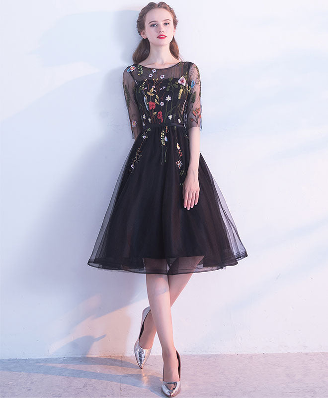 Elegant Black Lace Short Prom Dress for Women - Sexy Cocktail Party Evening Gown for Homecoming, Dinner Date & Special Occasions