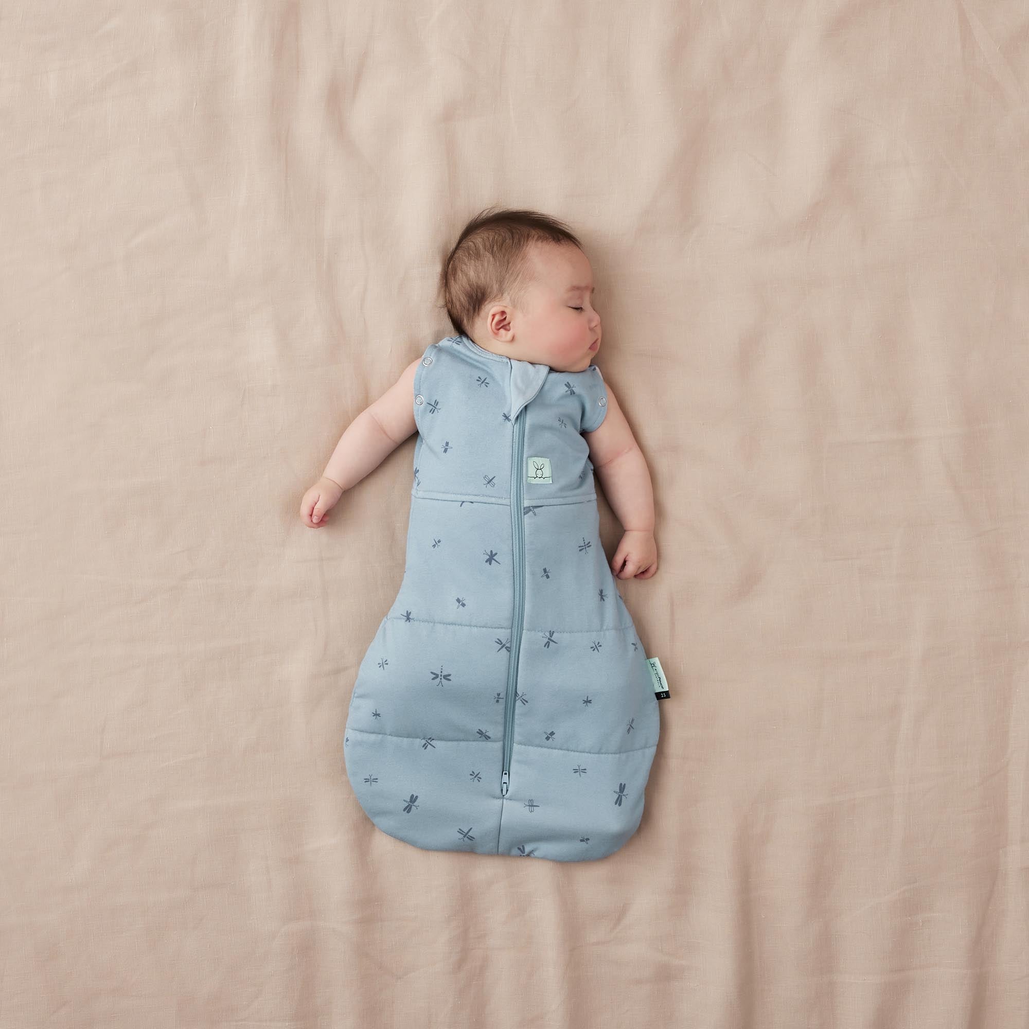 ErgoPouch Cocoon Zip Swaddle Bag 3.5 TOG - Dragonflies Design Baby Sleep Sack for Newborns & Infants - Perfect for Nursery, Bedtime & Swaddling Transition