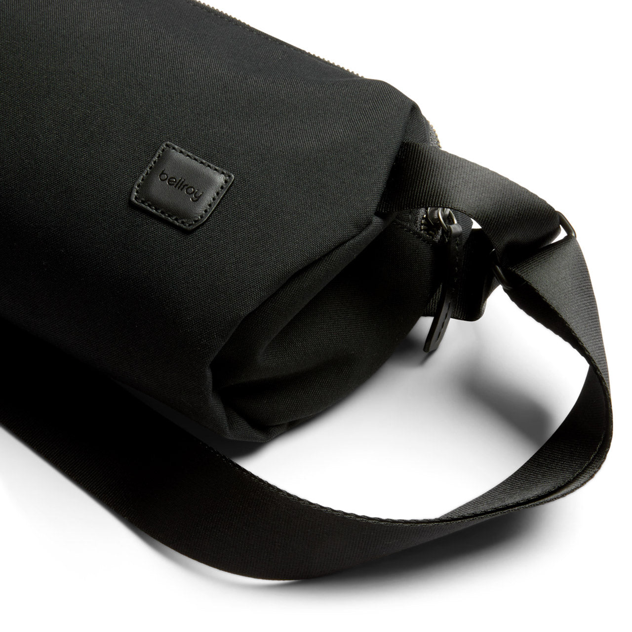 Classic 5L Sling Bag - Lightweight & Durable Crossbody Bag for Men & Women - Perfect for Travel, Hiking, Gym & Everyday Use