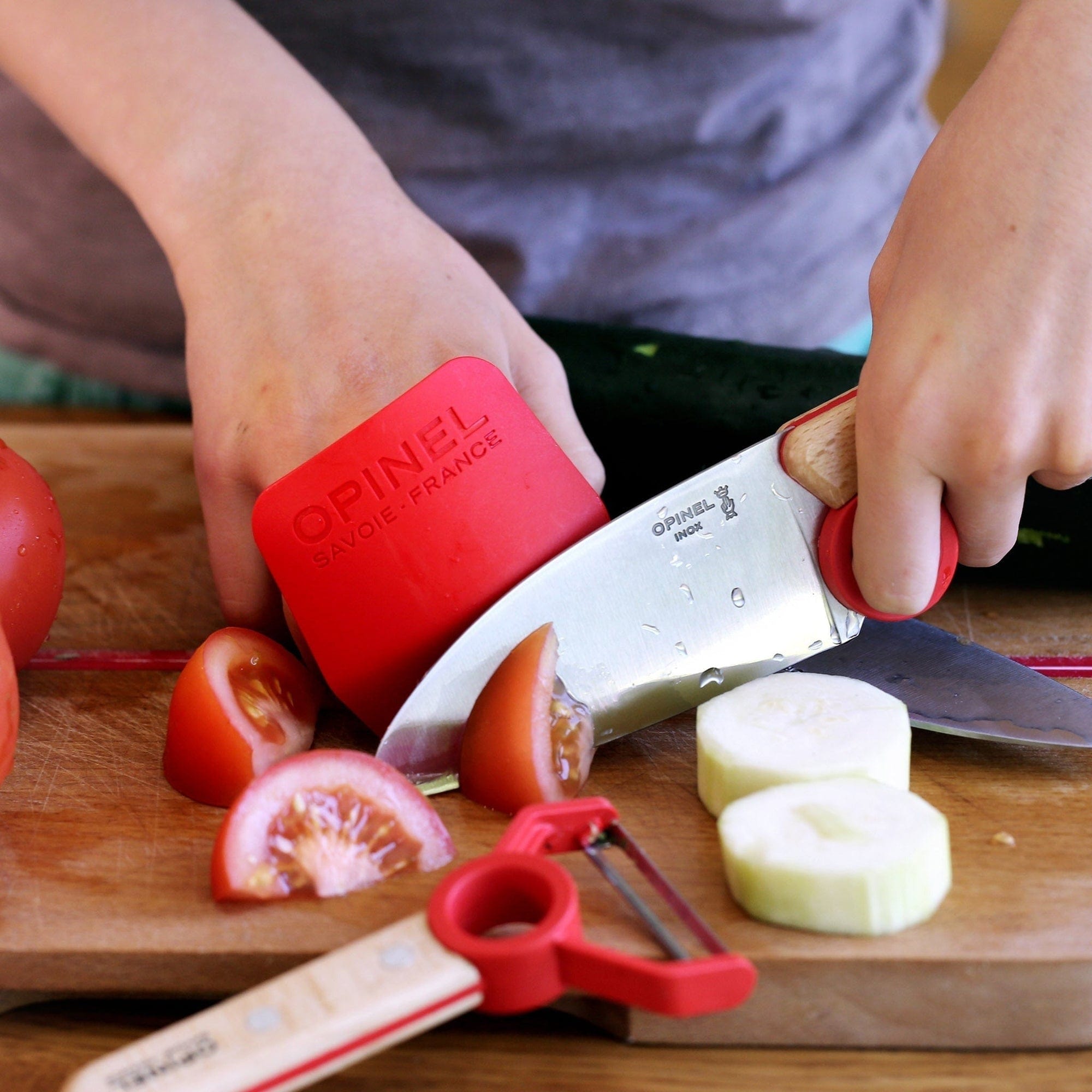 Opinel Le Petit Chef 3-Piece Knife Set with Peeler & Finger Guard - Red | Perfect for Cooking, Camping & Outdoor Adventures