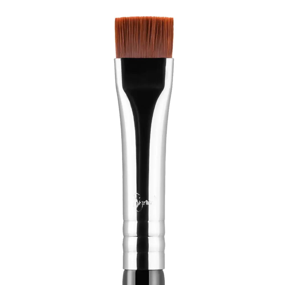 E15 Flat Definer Brush - Classic Makeup Brush for Eyeshadow, Eyeliner & Brows | Perfect for Smokey Eyes & Precise Makeup Application