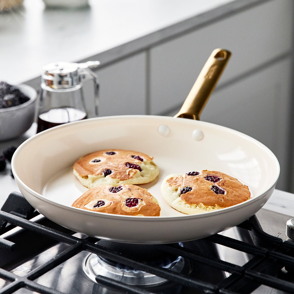 Premium Nonstick Ceramic Fry Pan Set - 8