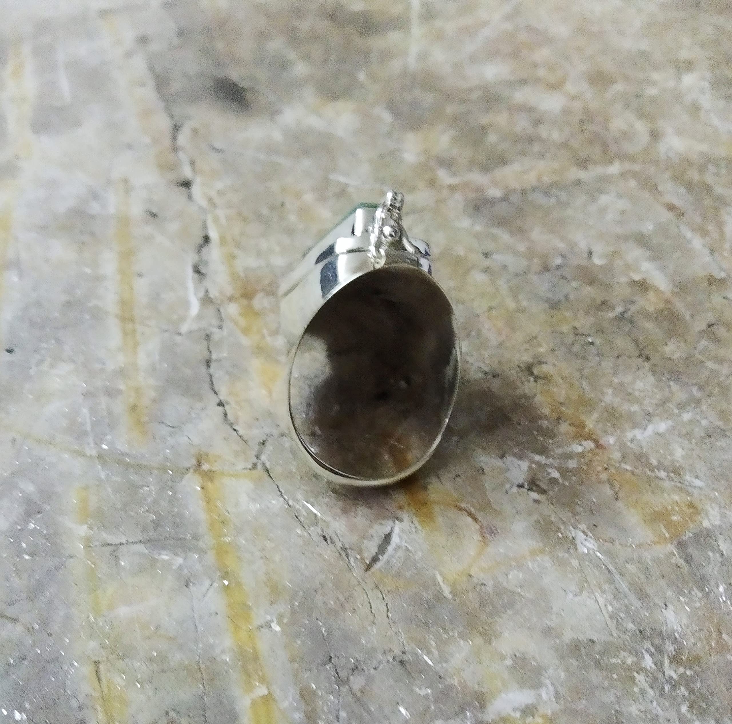 Emerald Poison Ring - Openable Secret Box Ring with Coffin Design, Handmade Silver Locket Ring for Women | Unique Gift for Her, Hidden Message & Medicine Storage | Perfect for Gothic Fashion, Cosplay & Witchy Aesthetic