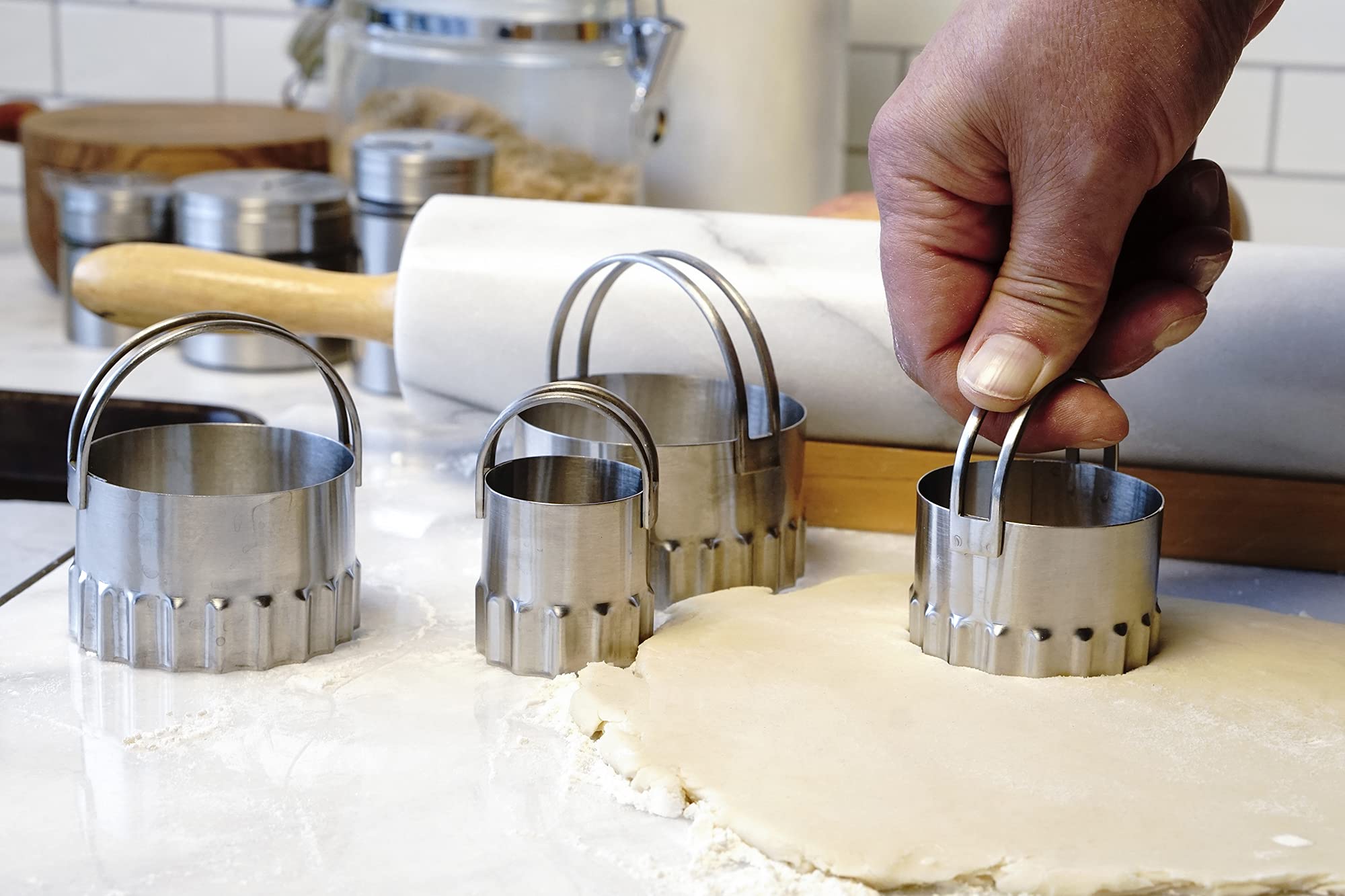 RSVP International Stainless Steel Biscuit Cutters Set of 4 - Round Ripple Edge for Perfect Dough Cutting | Professional Baking Tools with High Handle Arch | Ideal for Cookies, Pastries & Pie Crusts | Easy Nesting Storage for Kitchen Organization