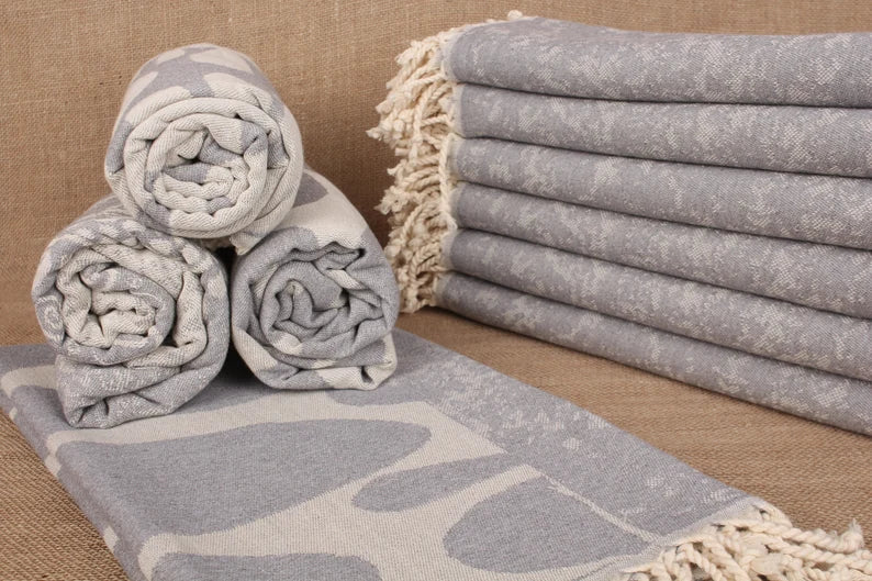 Premium Gray Turkish Beach Towel - Soft, Absorbent & Quick-Dry for Pool, Sand & Travel - Large 40x80 Inch Oversized Beach Blanket for Sunbathing & Picnics