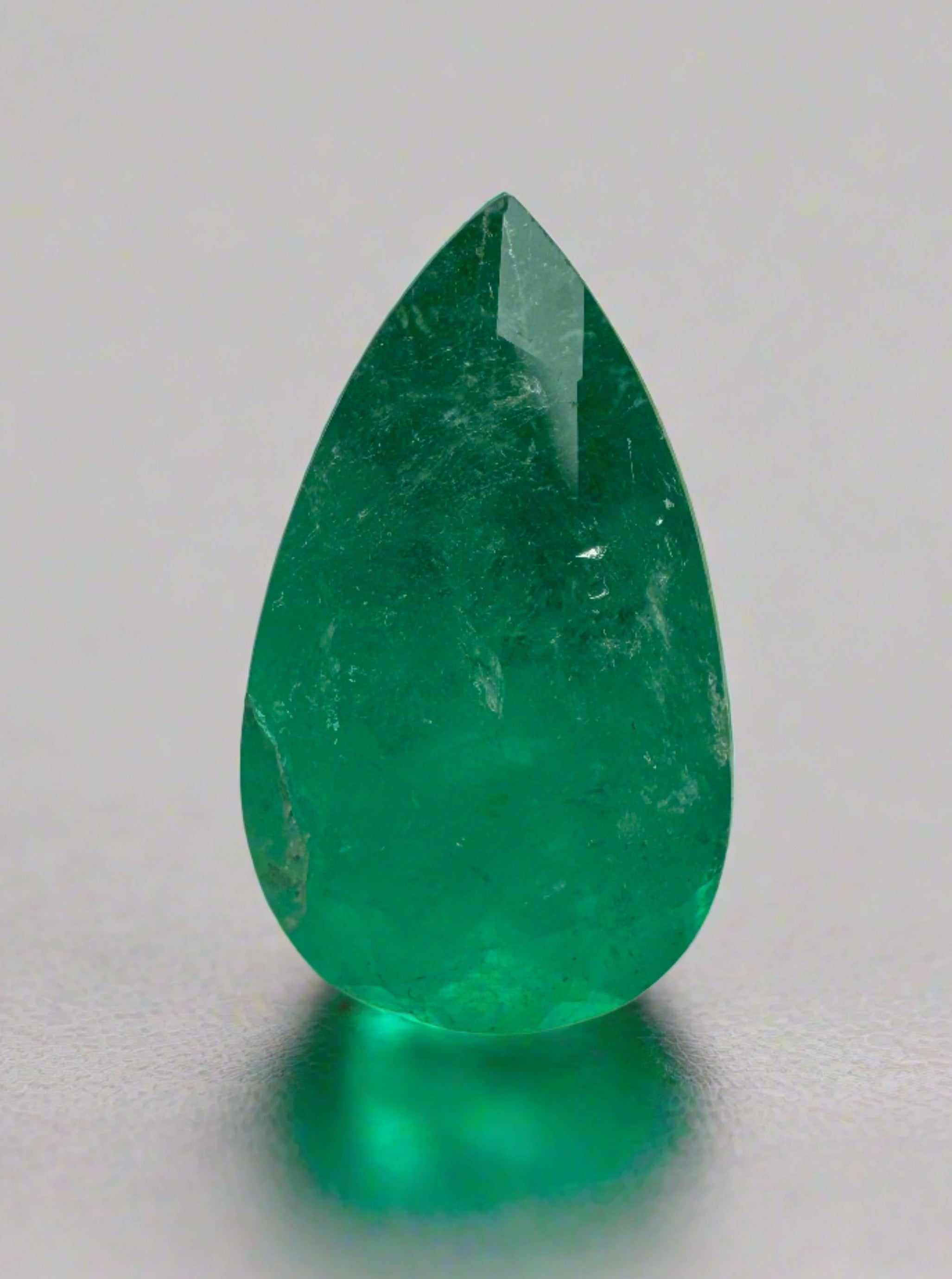 2.81 Carat Natural Colombian Emerald Pear Cut Loose Gemstone - 12.9x7.6mm Vivid Green for Jewelry Making & Engagement Rings