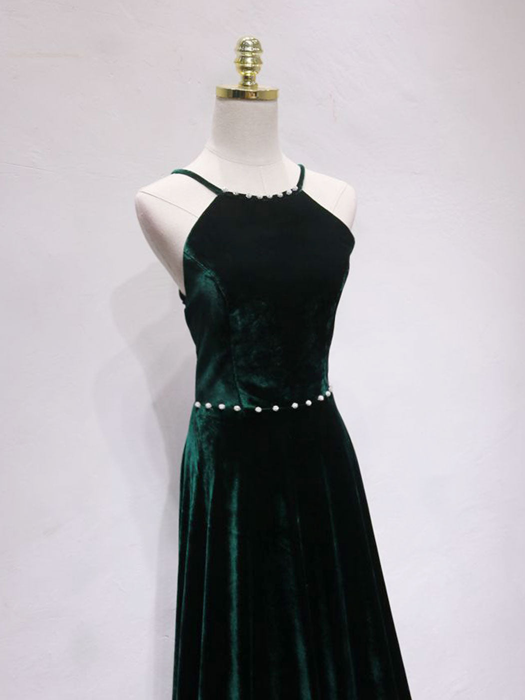 Elegant Green Velvet A-Line Backless Long Prom Dress for Women - Perfect for Formal Evening Parties, Homecoming, and Special Occasions