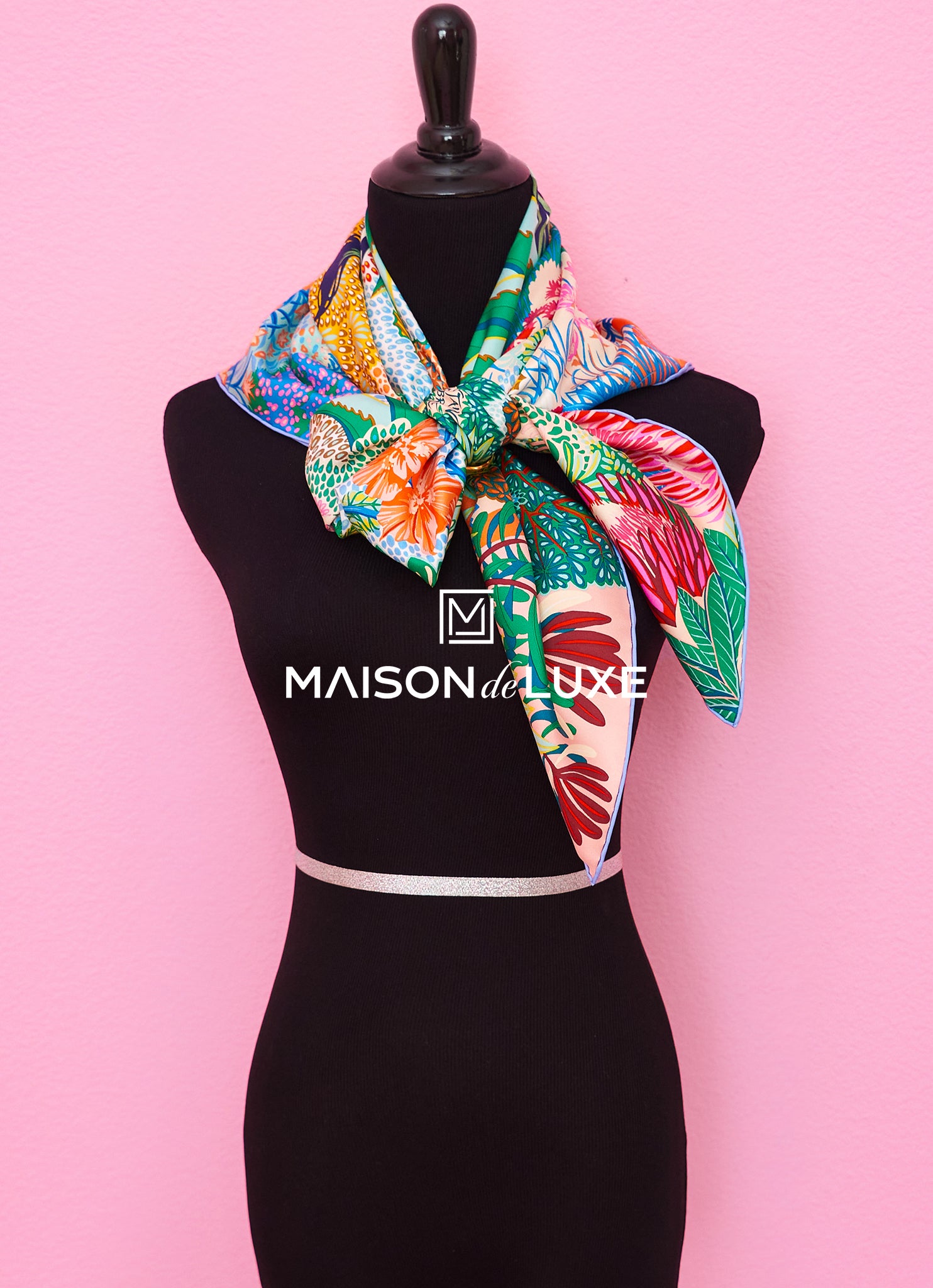 Hermes Mountain Zebra Green Twill Silk Scarf 90 cm - Luxury Fashion Accessory for Women, Perfect for Gifts, Parties & Special Occasions