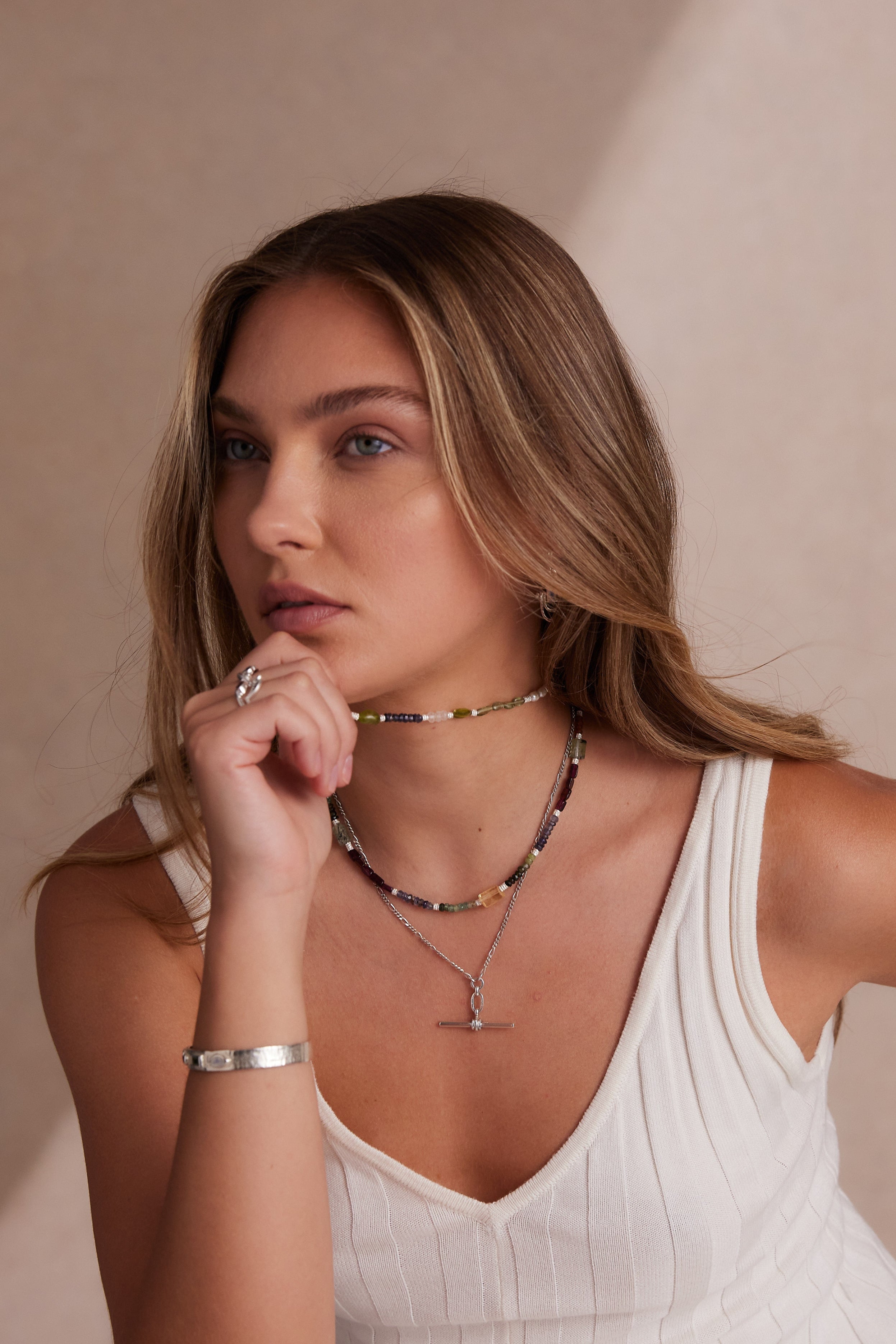 Raven Silver Necklace for Women - Elegant Gothic Jewelry Gift for Birthday, Anniversary & Valentine's Day - Perfect for Everyday Wear & Special Occasions