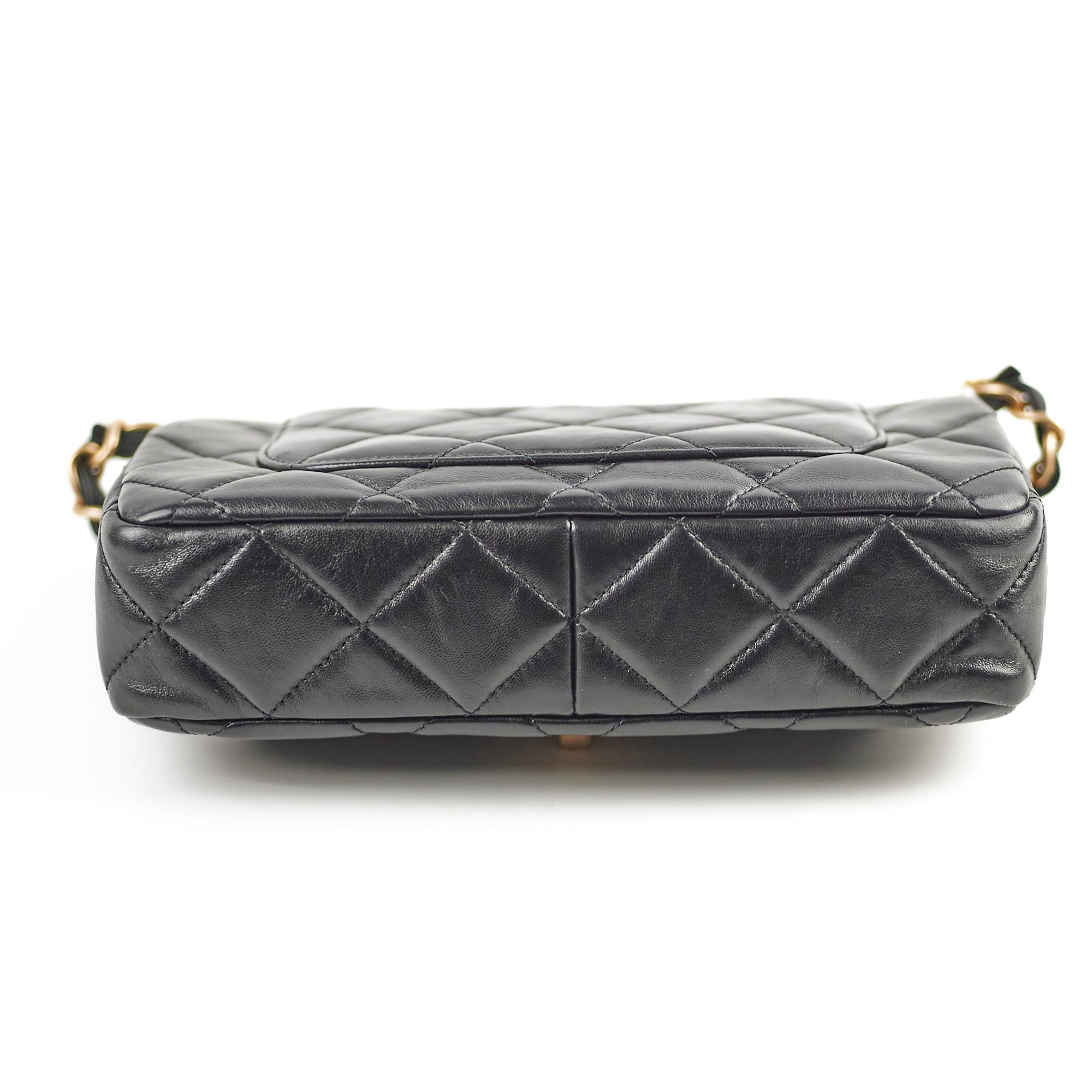 Chanel Classic Flap Bag Black Microchip Leather Crossbody Purse for Women | Luxury Designer Handbag for Parties, Dating & Special Occasions
