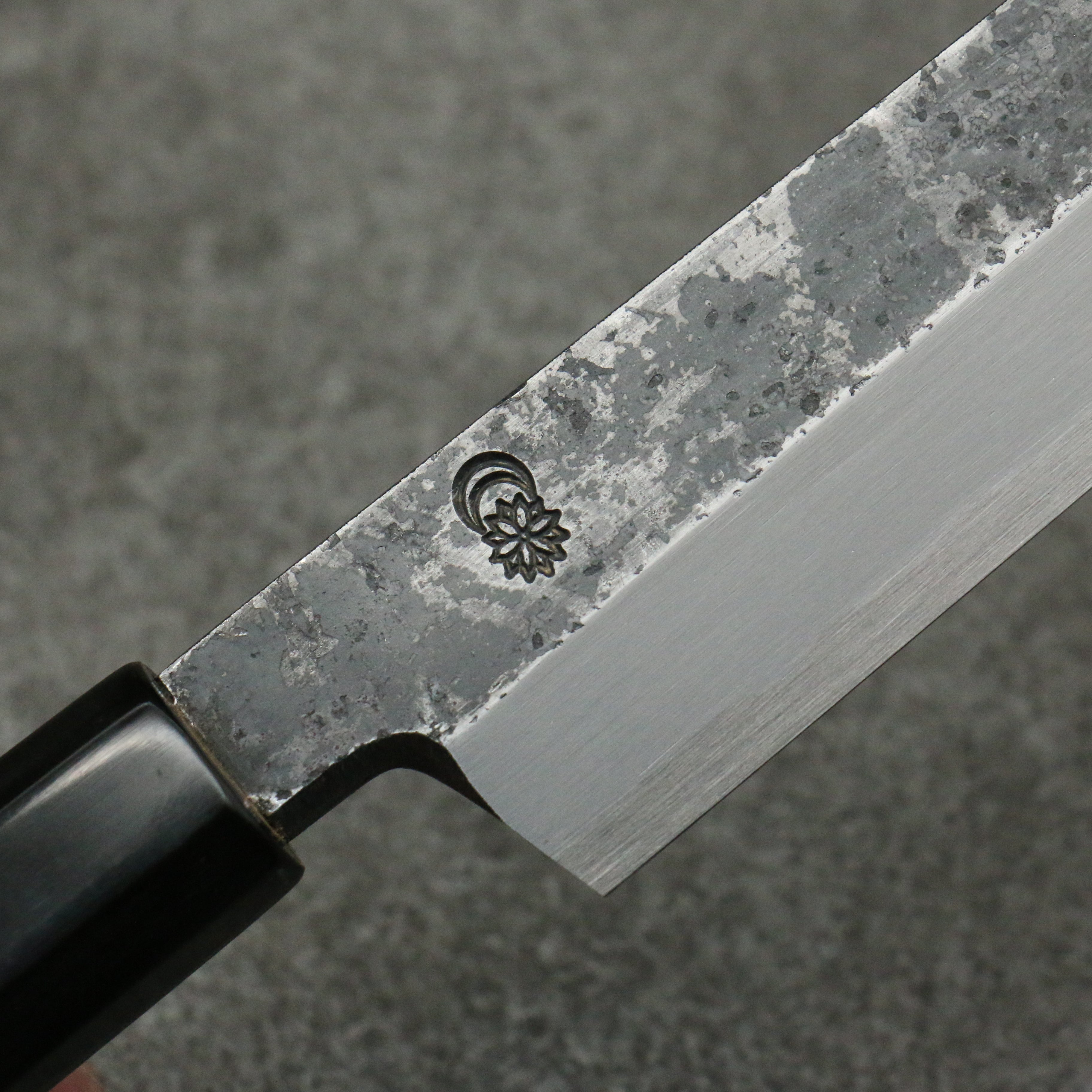 Premium Kikuzuki White Steel No.2 Yanagiba Sushi Knife 300mm - Japanese Kurouchi Finish with Magnolia Wood Handle - Perfect for Sushi Chefs & Japanese Cuisine Preparation