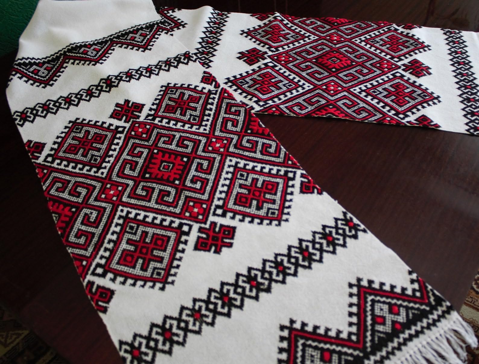Traditional Ukrainian Embroidered Rushnyk Towel - Handmade Folk Art Gift for Home Decor, Weddings & Ceremonies (Black/Red) | Perfect for Wall Hanging, Table Runner & Cultural Celebrations