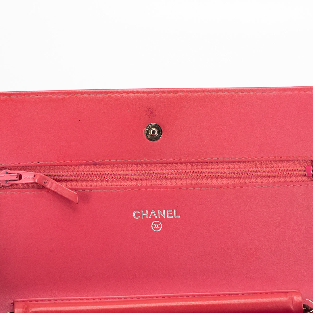 Chanel Caviar Coco Wallet On Chain in Pink - Luxury Crossbody Bag for Women | Perfect for Parties, Date Nights & Everyday Use