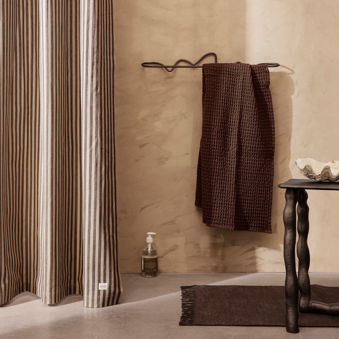 Stainless Steel Curved Towel Hanger - Space Saving Bathroom Organizer for Towels, Robes & Clothes | Perfect for Small Bathrooms, Laundry Rooms & Spa Areas