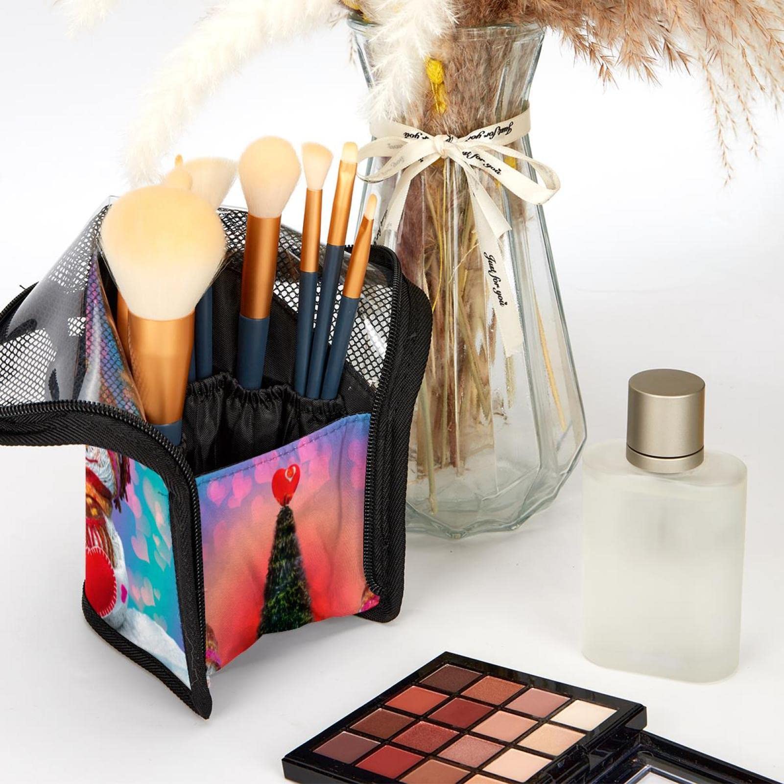 **12-Piece Makeup Brush Organizer Bag with Christmas Tree & Snowman Design - Portable Travel Cosmetic Brush Holder Case for Professional Makeup Artists & Beauty Enthusiasts**