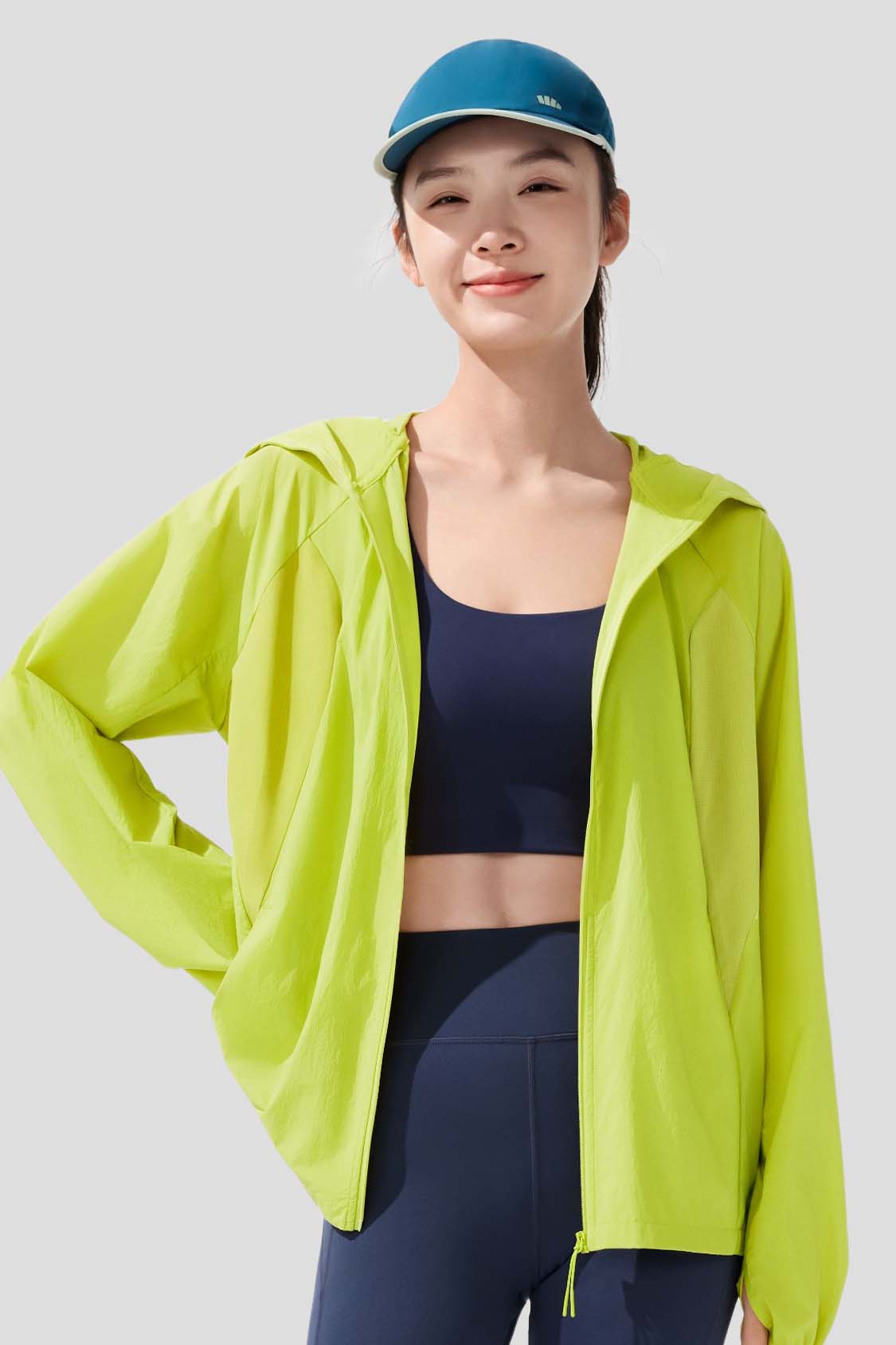 Drift Women's Lightweight Water Repellent Jacket UPF 100+ Sun Protection - Perfect for Hiking, Travel & Outdoor Activities