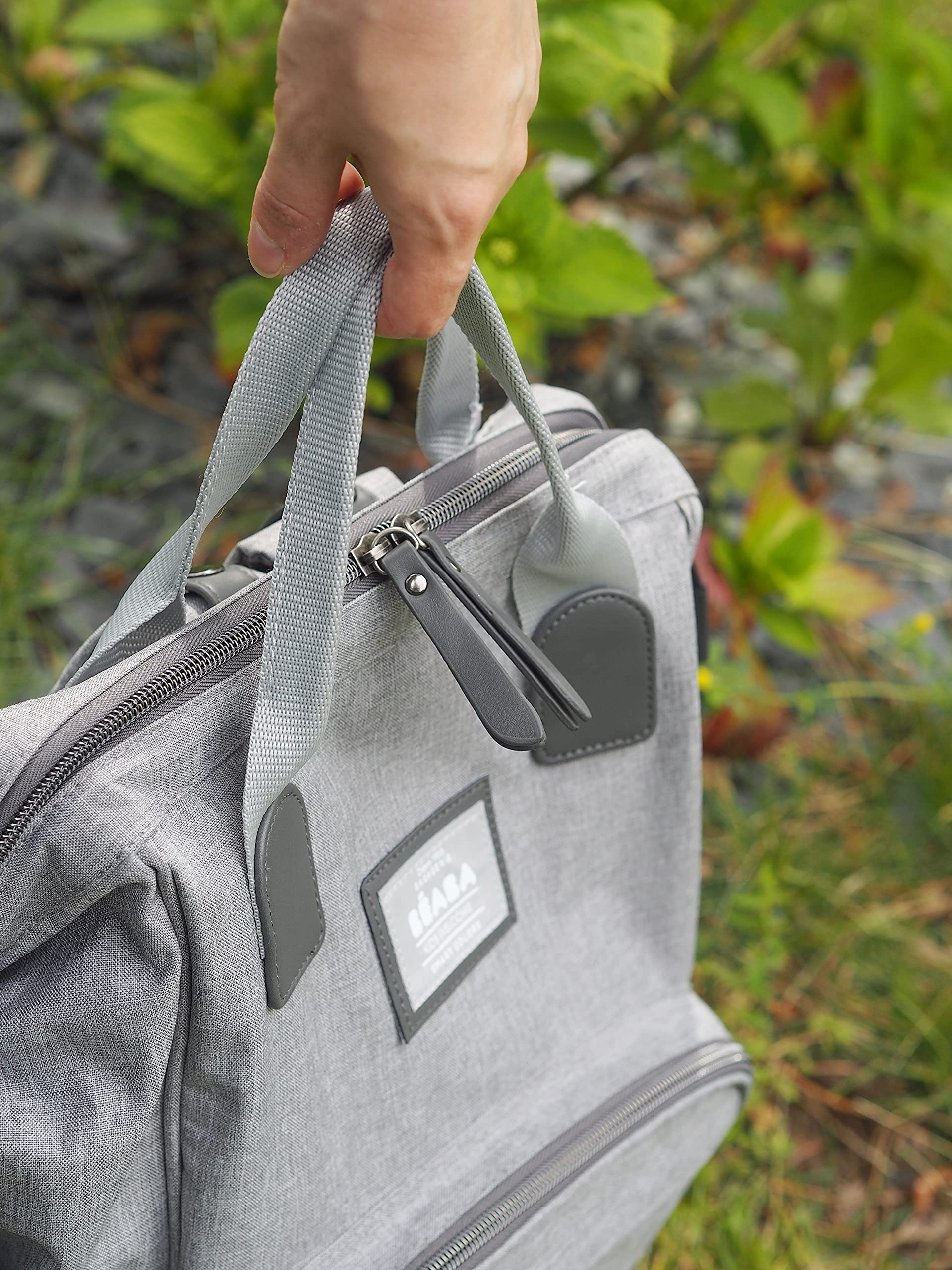 BEABA Wellington Diaper Bag Backpack - Waterproof Baby Diaper Backpack for Moms & Dads with Changing Pad & Stroller Straps, Large Capacity Travel Bag for Boys & Girls, Perfect for Daycare, Travel & Outings (Grey)