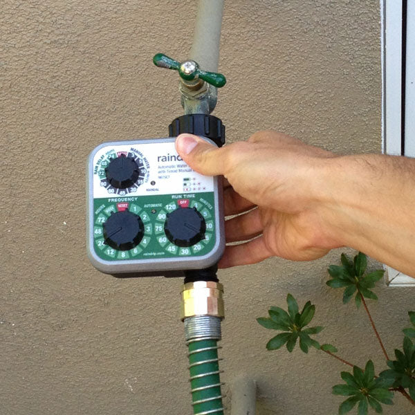 Raindrip Set 'n Flow Mechanical Tap Timer - Automatic Water Timer for Garden Hose, Sprinkler & Drip Irrigation System - Perfect for Lawn, Flower Beds & Vegetable Gardens