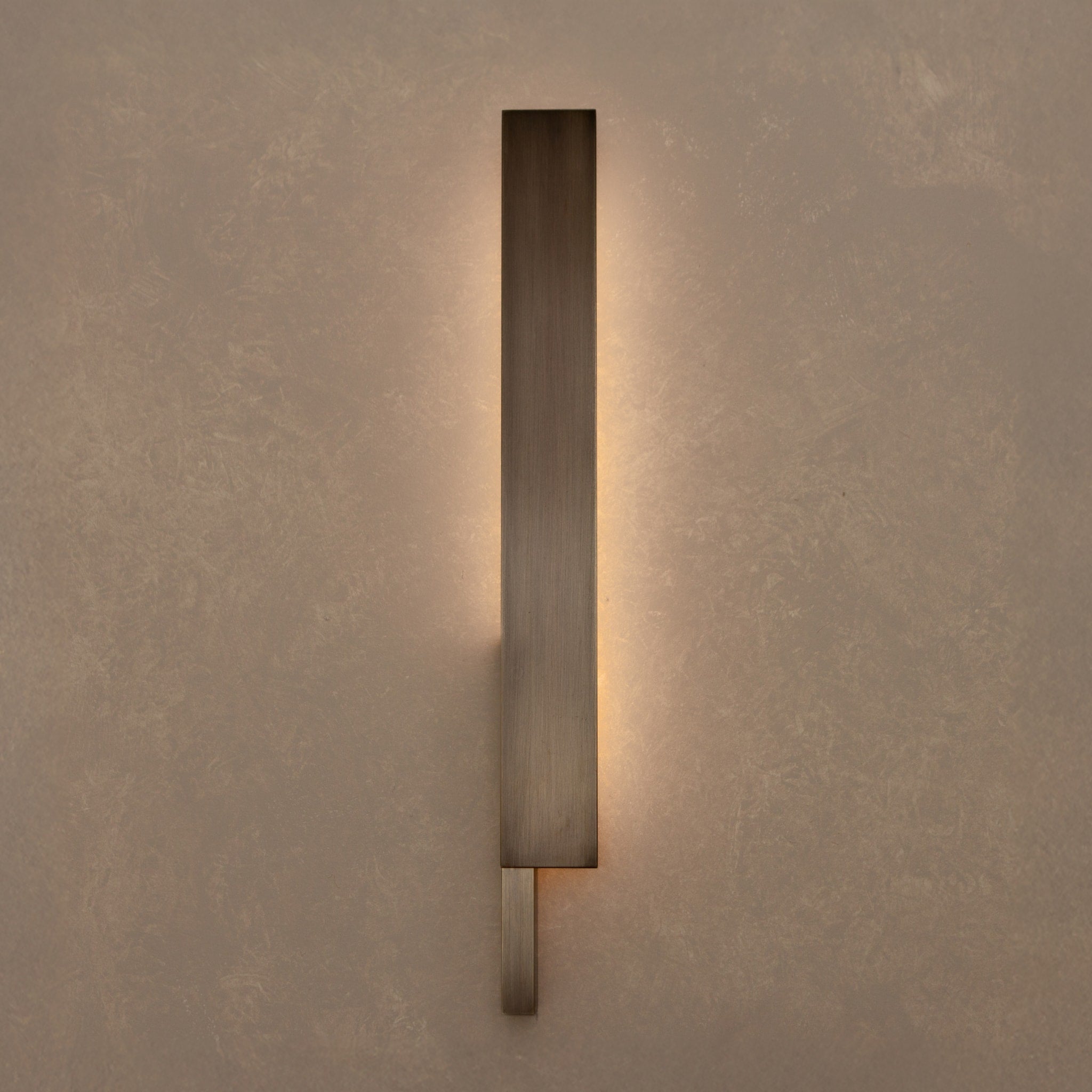 BEN TOVIM DESIGN Bloc Wall Sconce - Right Mount Bronze Patina Finish | Modern Wall Lighting for Living Room, Bedroom & Hallway