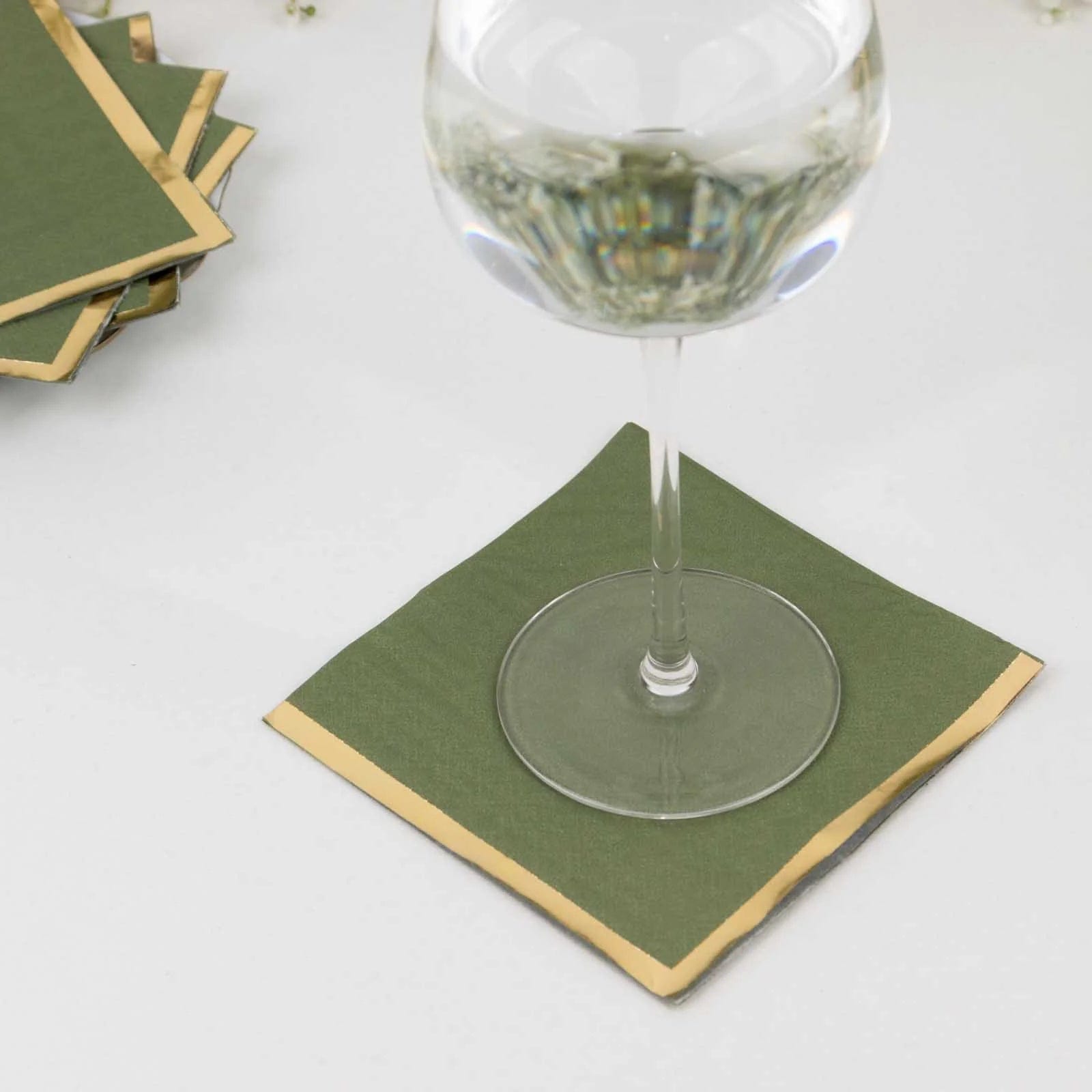 50 Soft 2-Ply Disposable Dinner Cocktail Napkins with Gold Foil Edge - Elegant Party Tableware for Weddings, Events & Home Entertaining