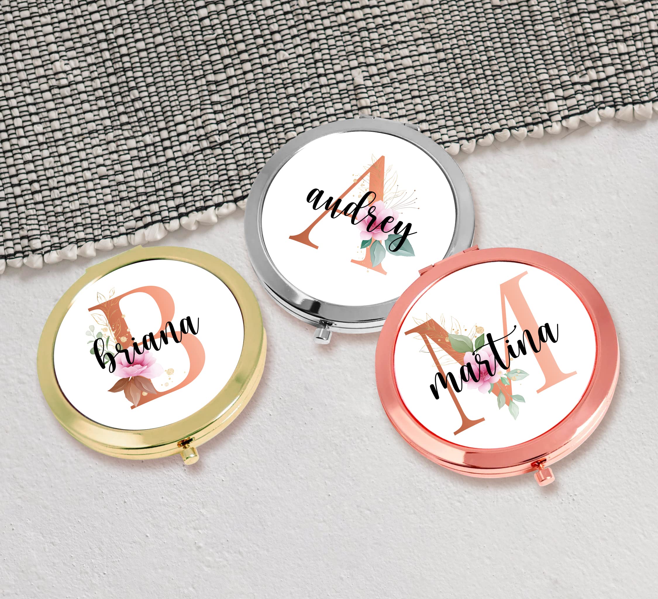 Personalized Floral Compact Mirror - Bridesmaid Gift for Travel & Weddings