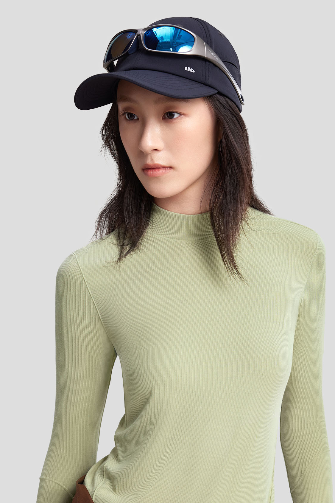 SoftShield Women's WarmCore Half Turtleneck Thermal Shirt - Cozy Winter Layering for Outdoor Activities & Casual Wear