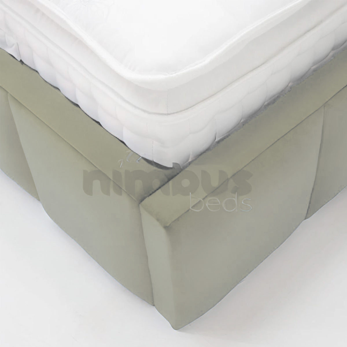 4-Panel Square Bed Frame - Queen Size, Sturdy Wooden Platform Bed with Headboard - Perfect for Modern Bedrooms, Guest Rooms & Dormitories